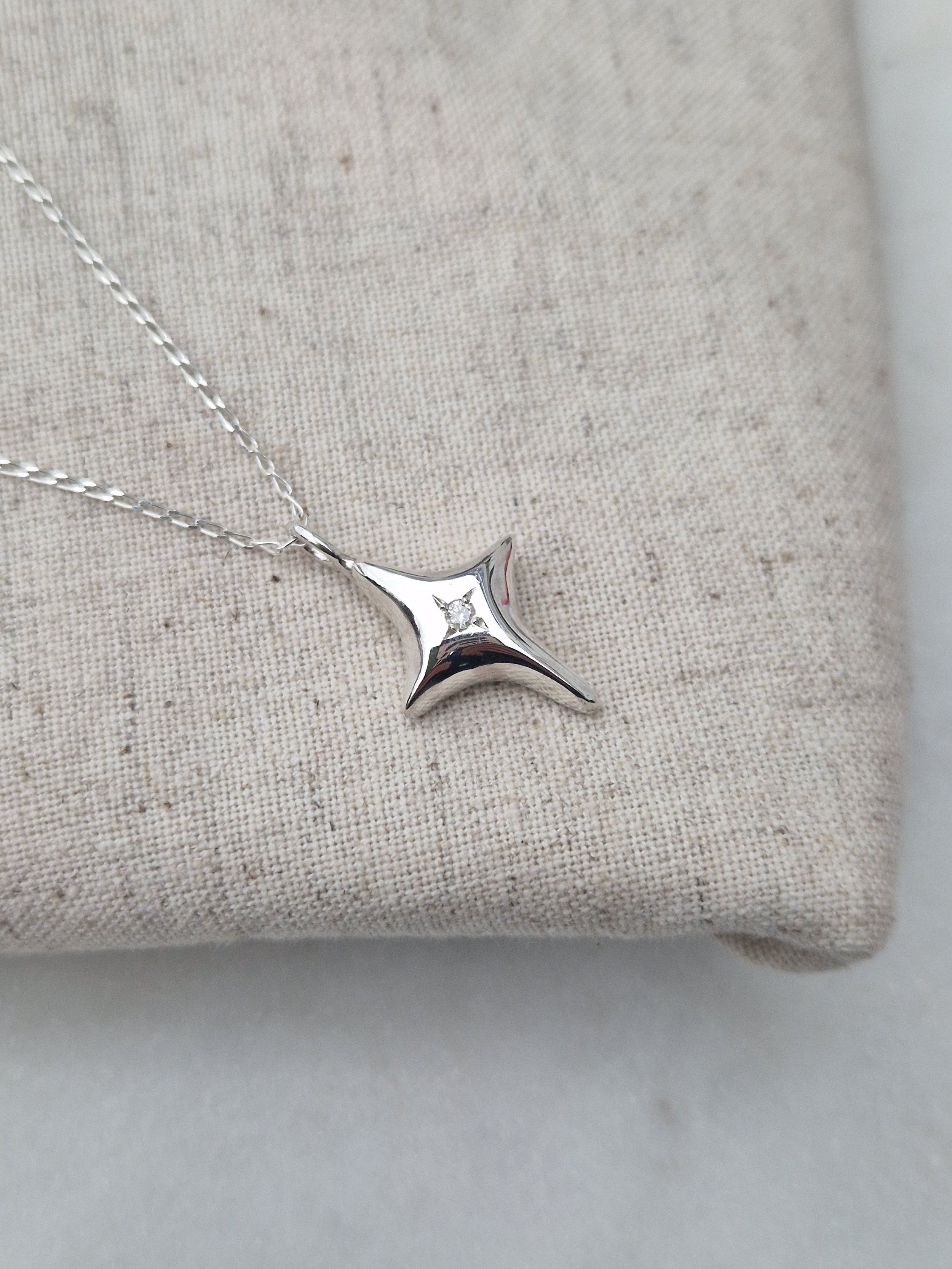 Polaris Pendant