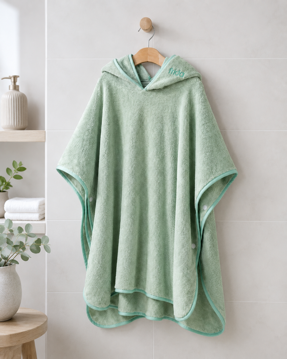 Frida kids bath robe