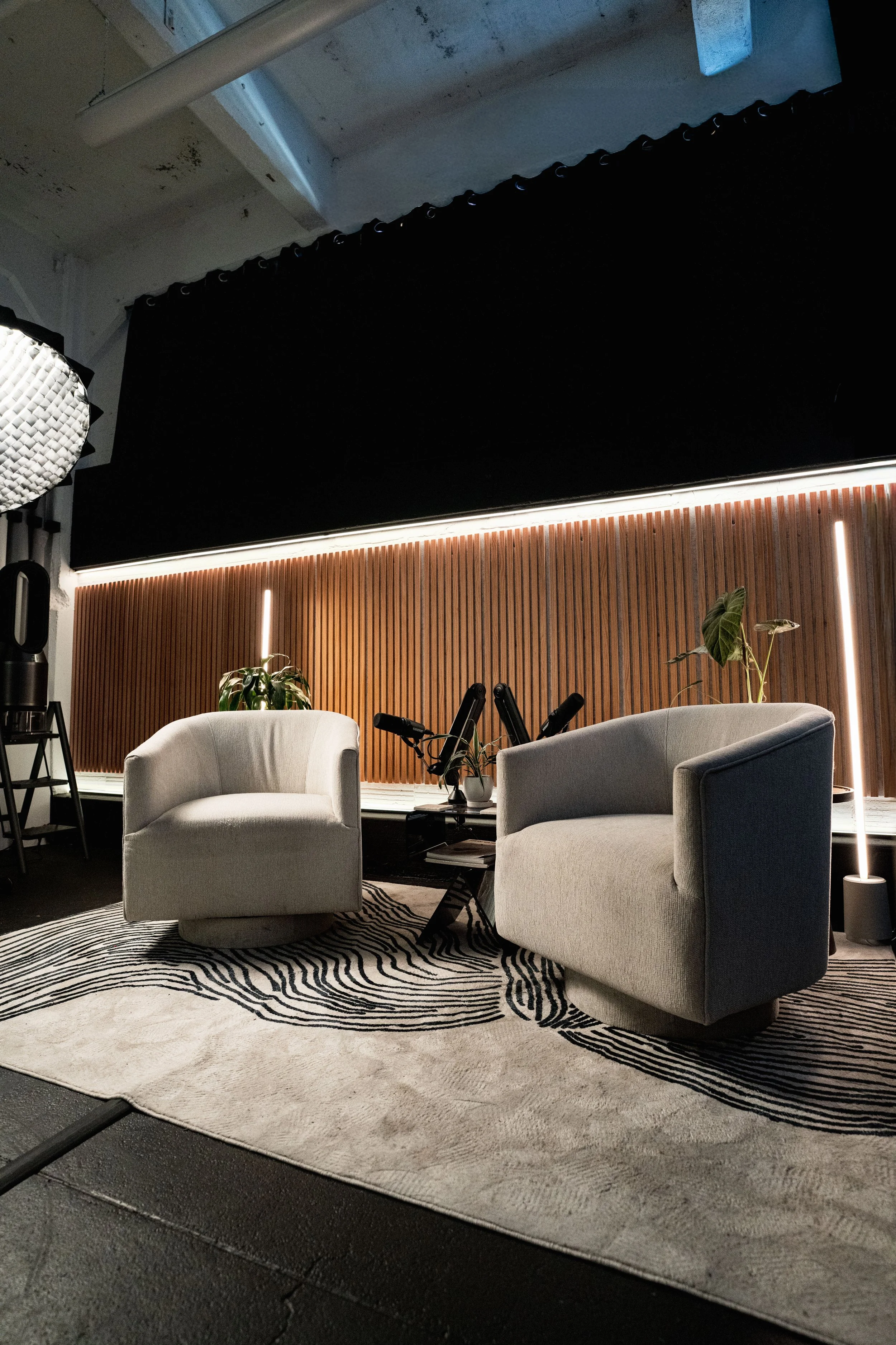 The Lounge