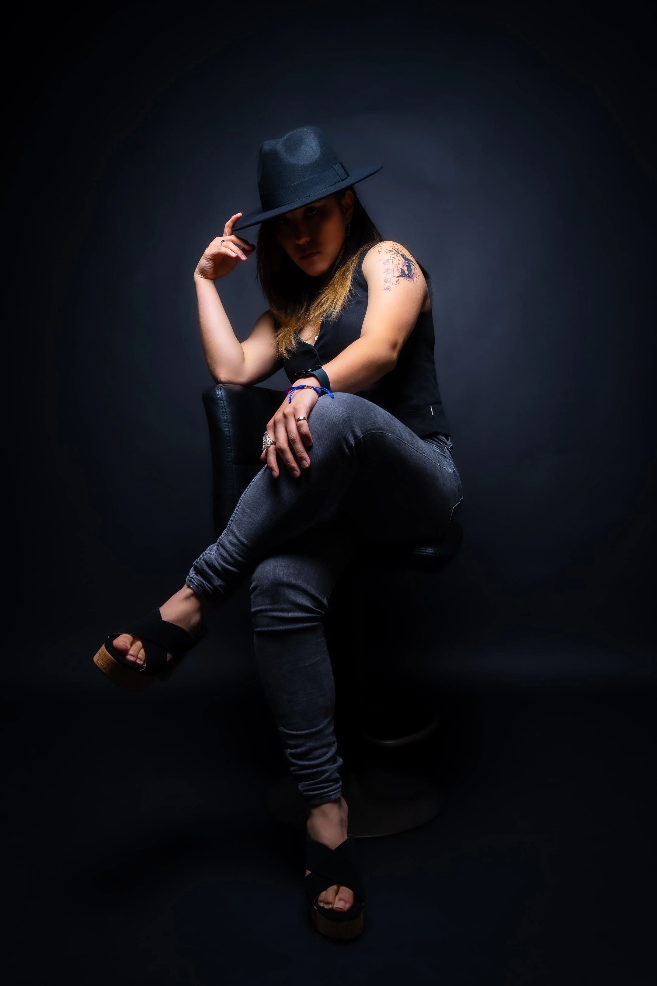 Glory-Black-20.jpg