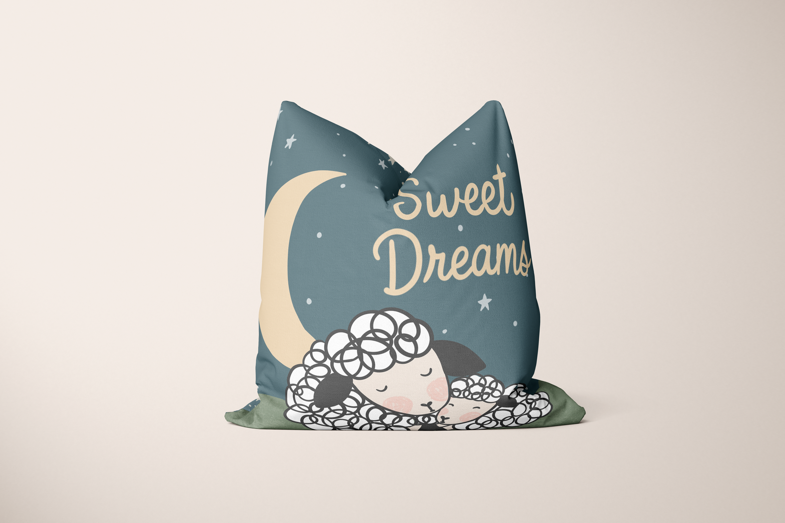 Decorative pillow with a blue background, featuring a moon, stars, and the phrase 'Sweet Dreams', alongside an illustration of a girl with curly hair and a sleeping expression.