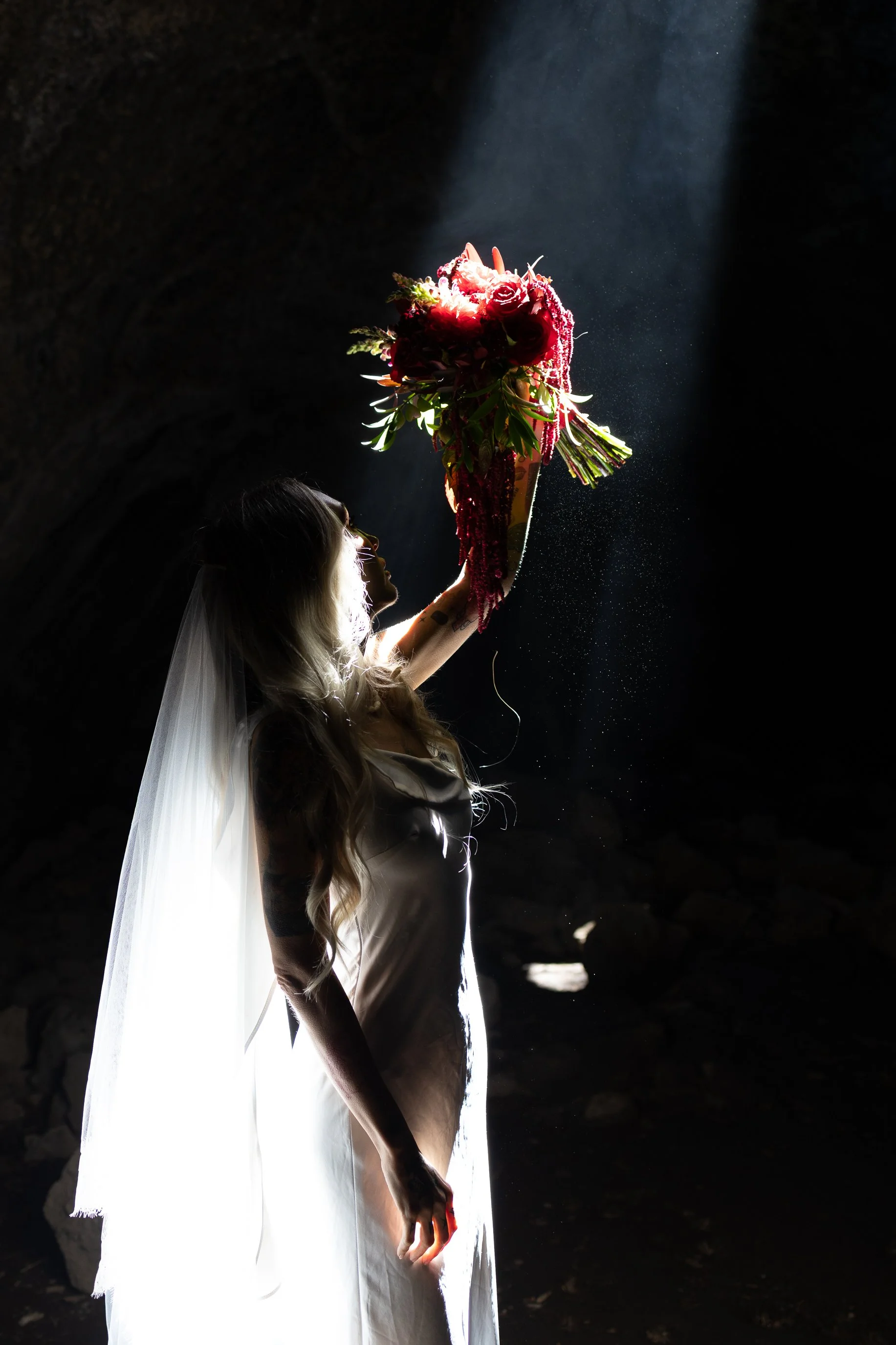 skylight-cave-elopement-anna-childers-39.jpg