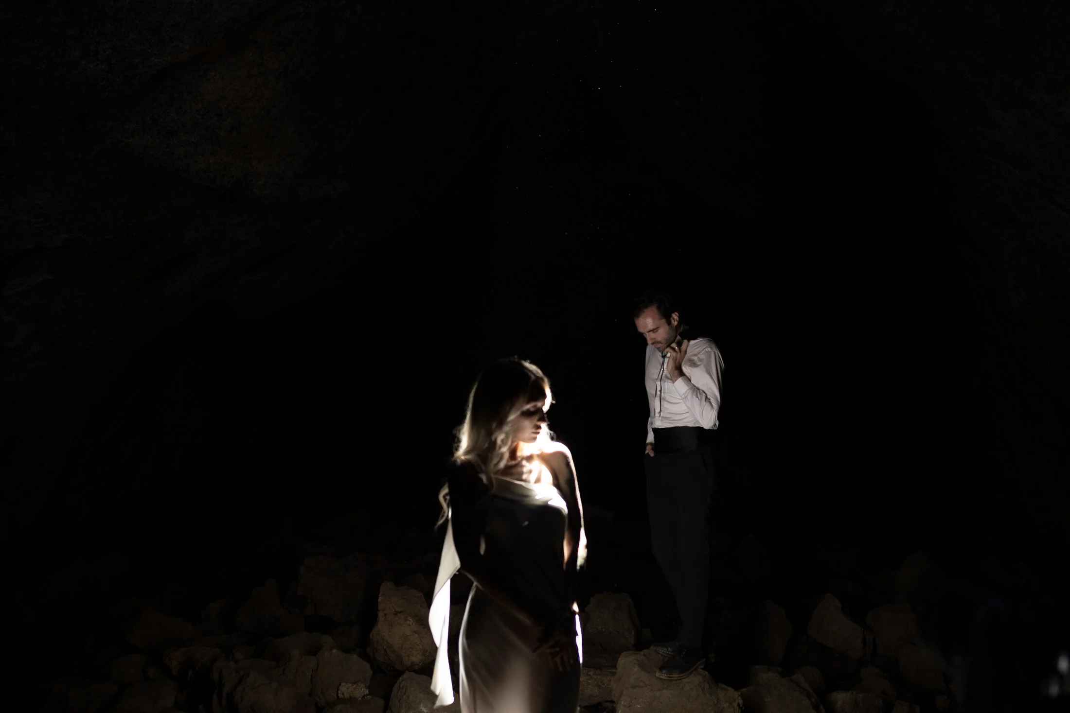 skylight-cave-elopement-anna-childers-13.jpg