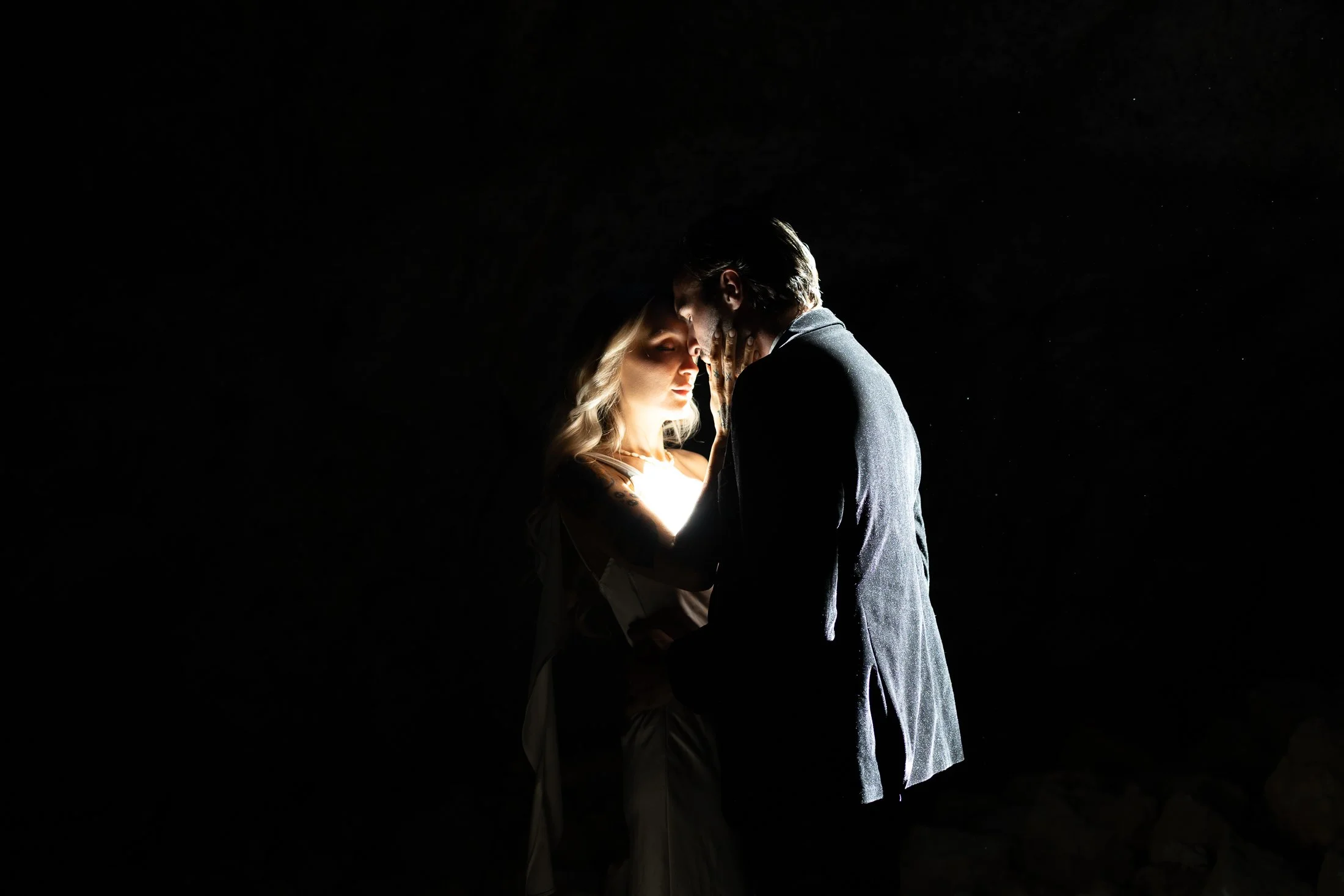 skylight-cave-elopement-anna-childers-6.jpg