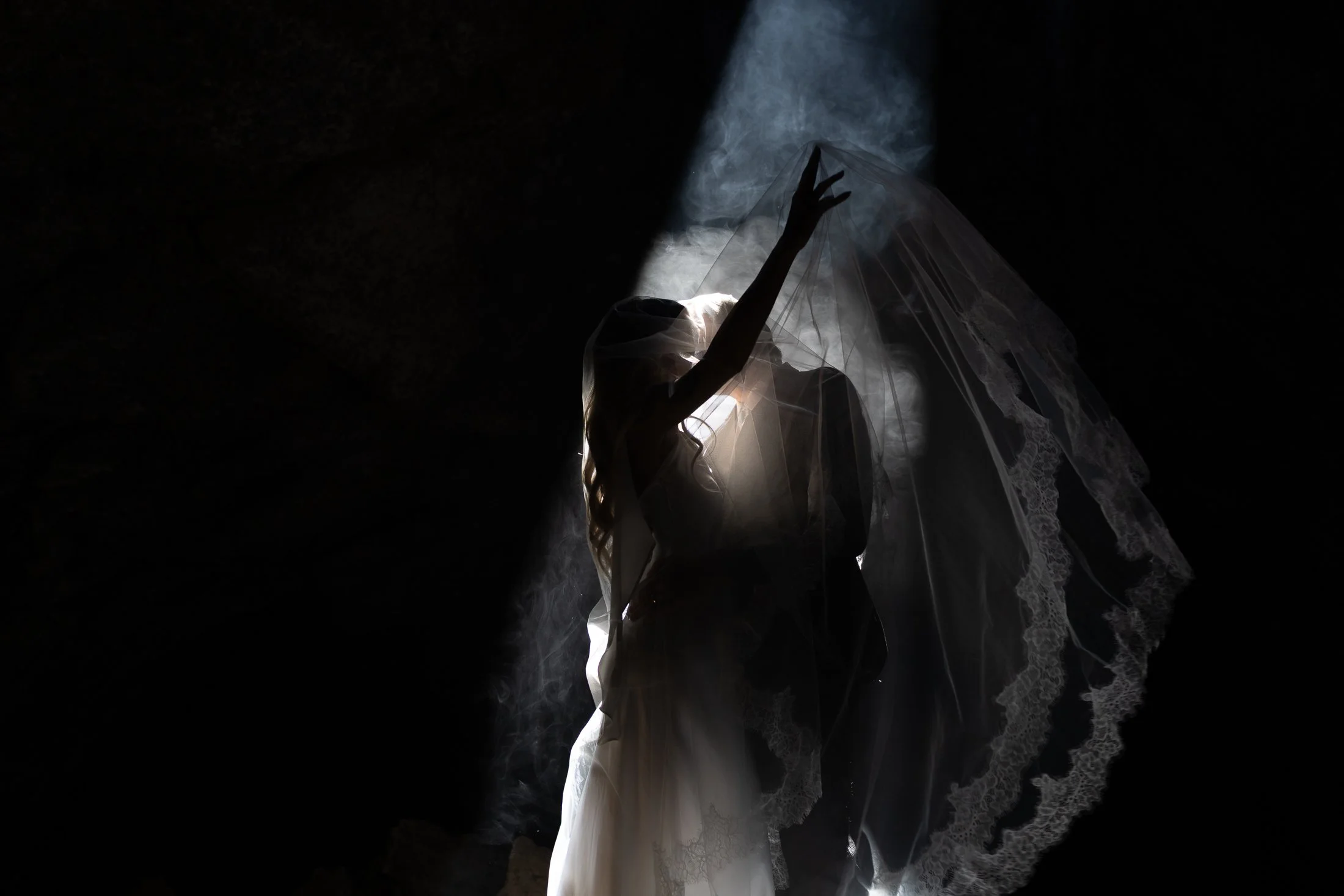 skylight-cave-elopement-anna-childers-32.jpg