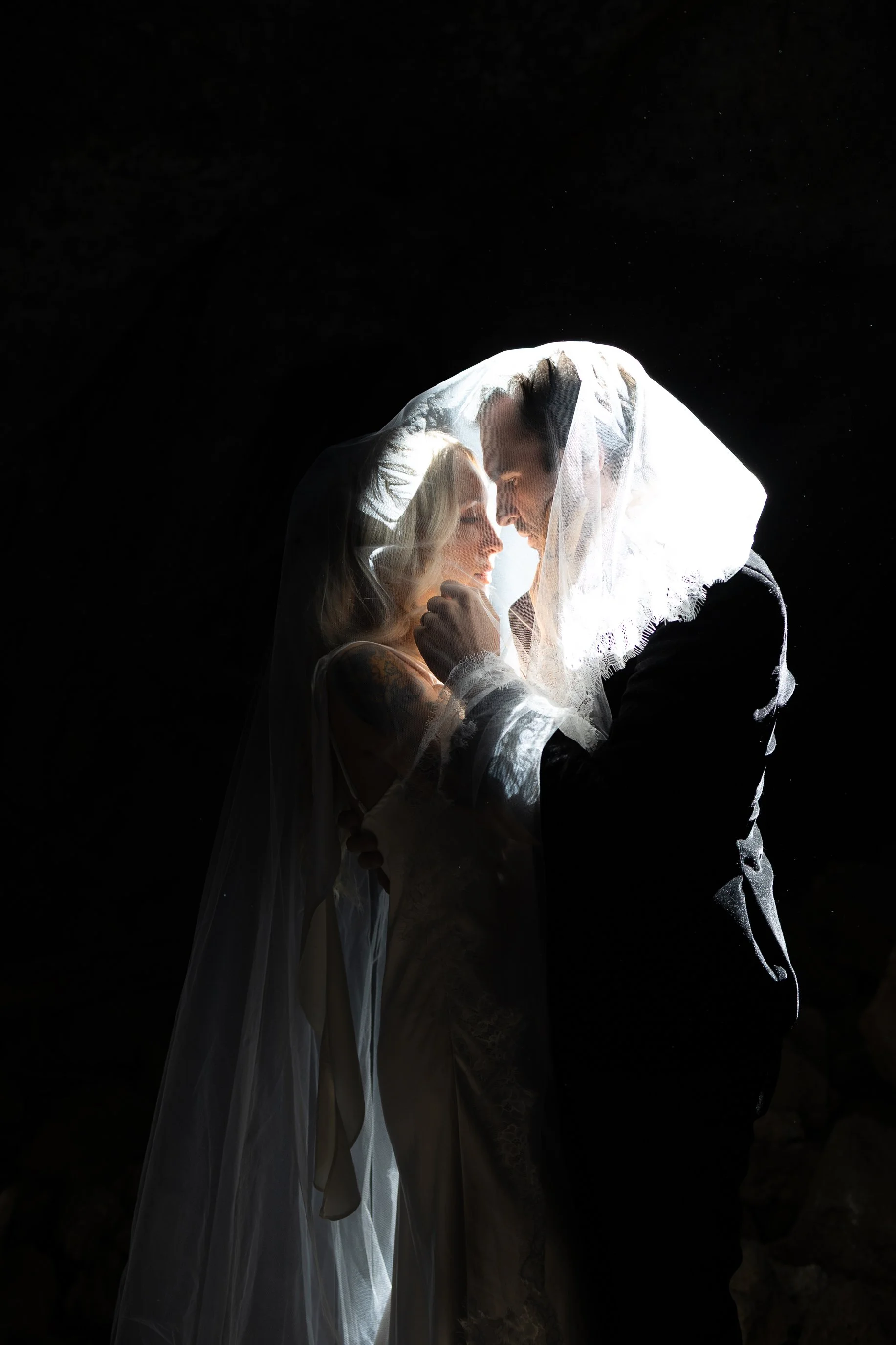 skylight-cave-elopement-anna-childers-25.jpg