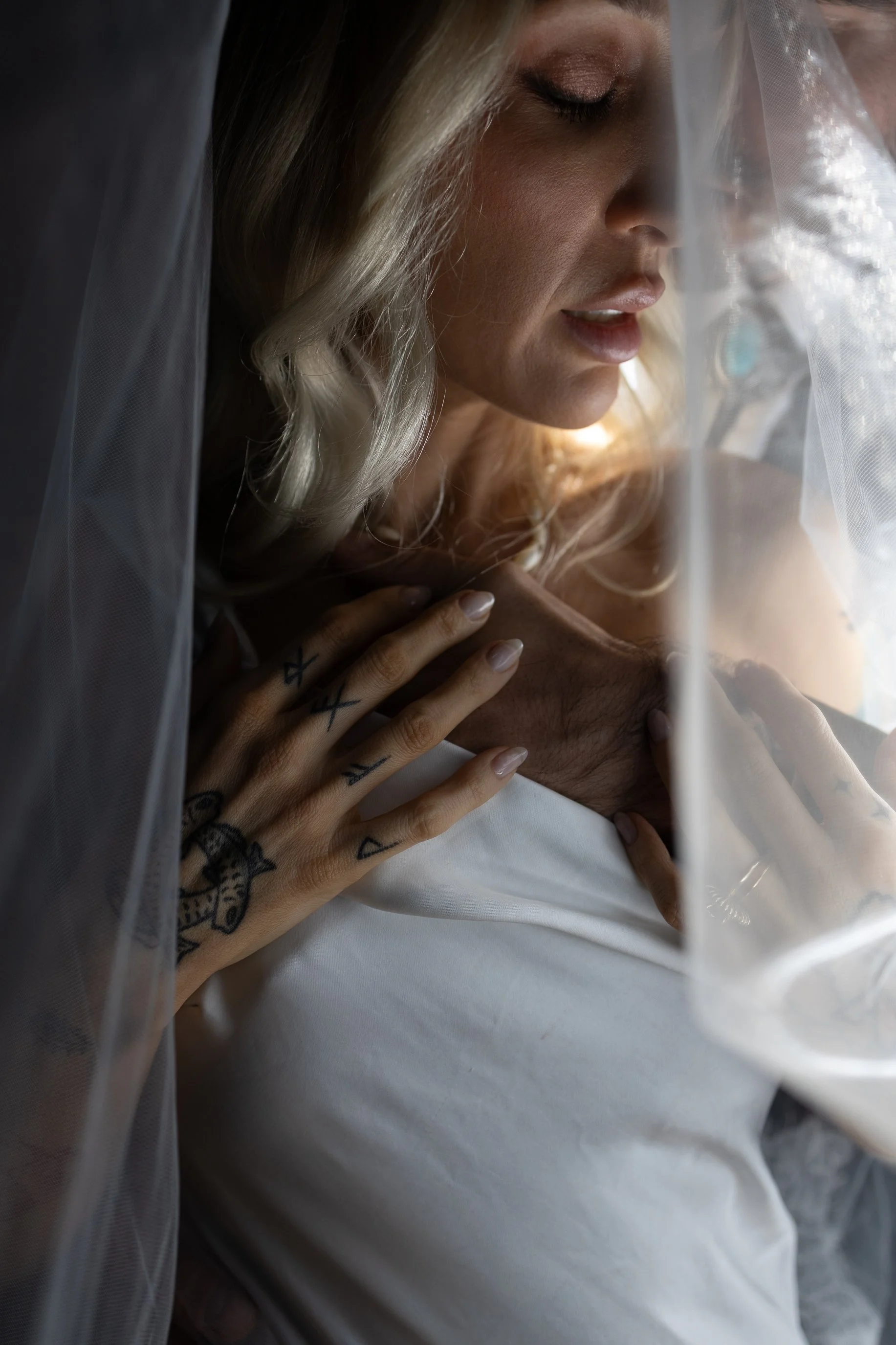 skylight-cave-elopement-anna-childers-23.jpg