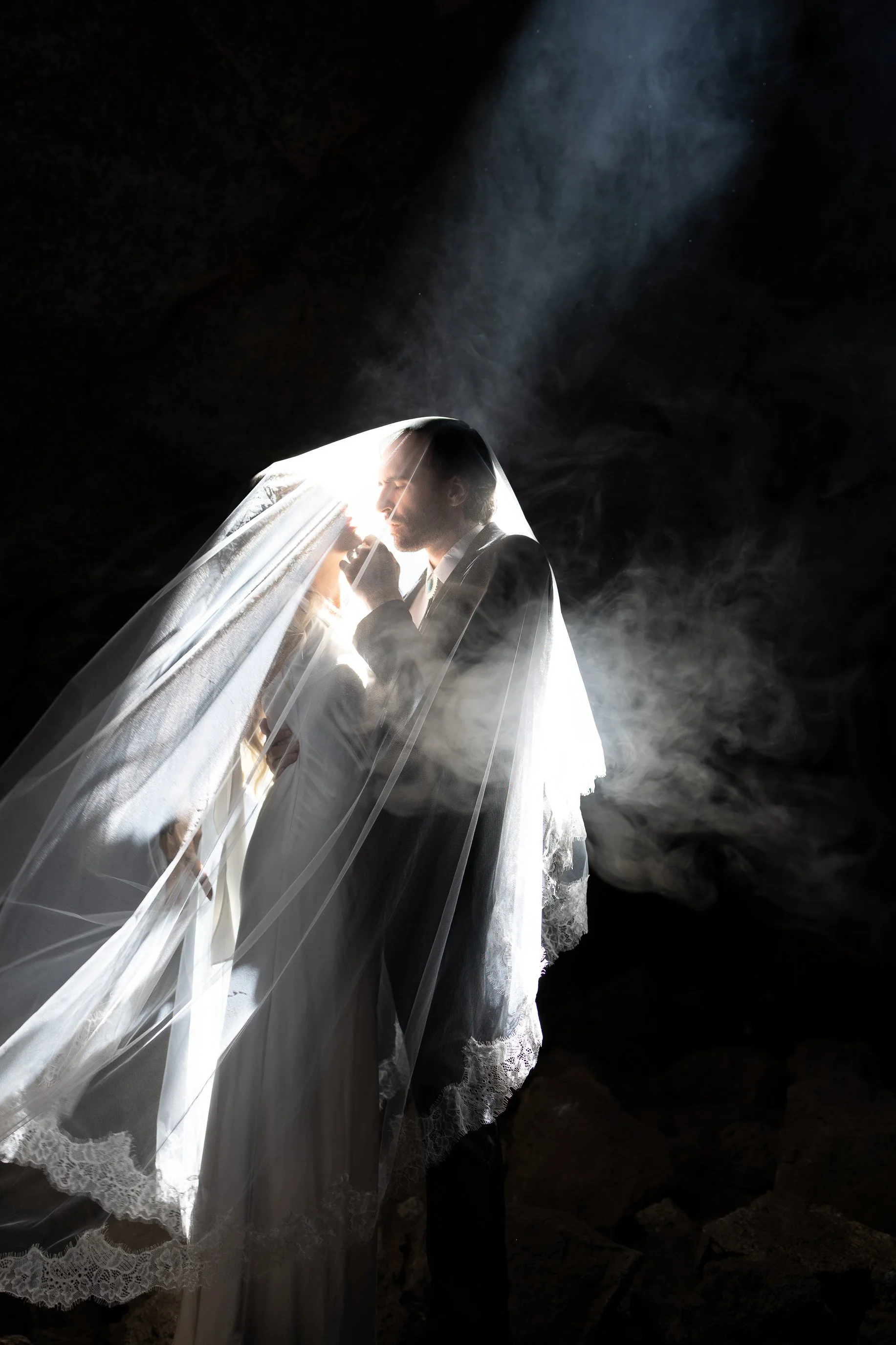 skylight-cave-elopement-anna-childers-29.jpg