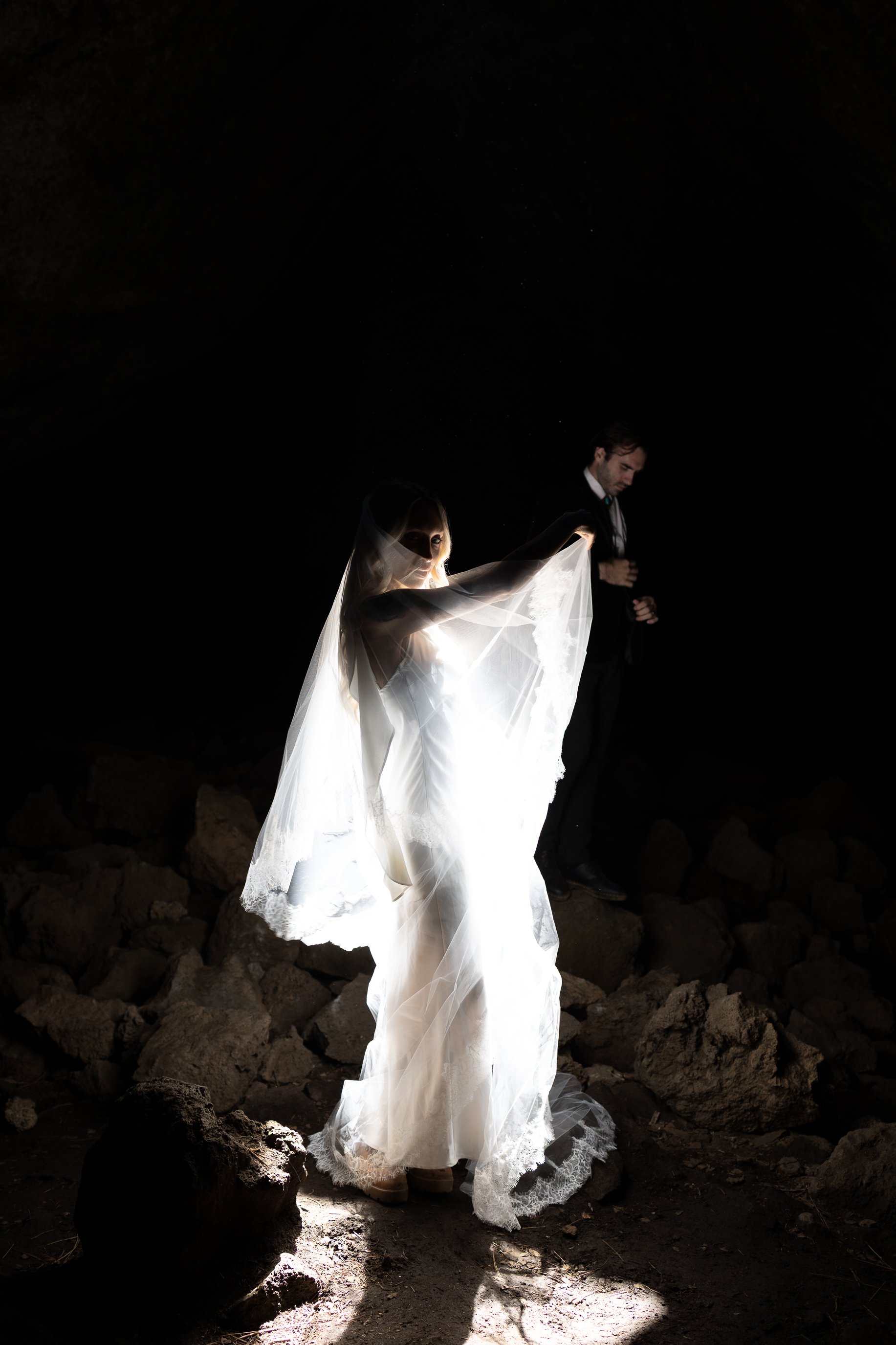 skylight-cave-elopement-anna-childers-14.jpg