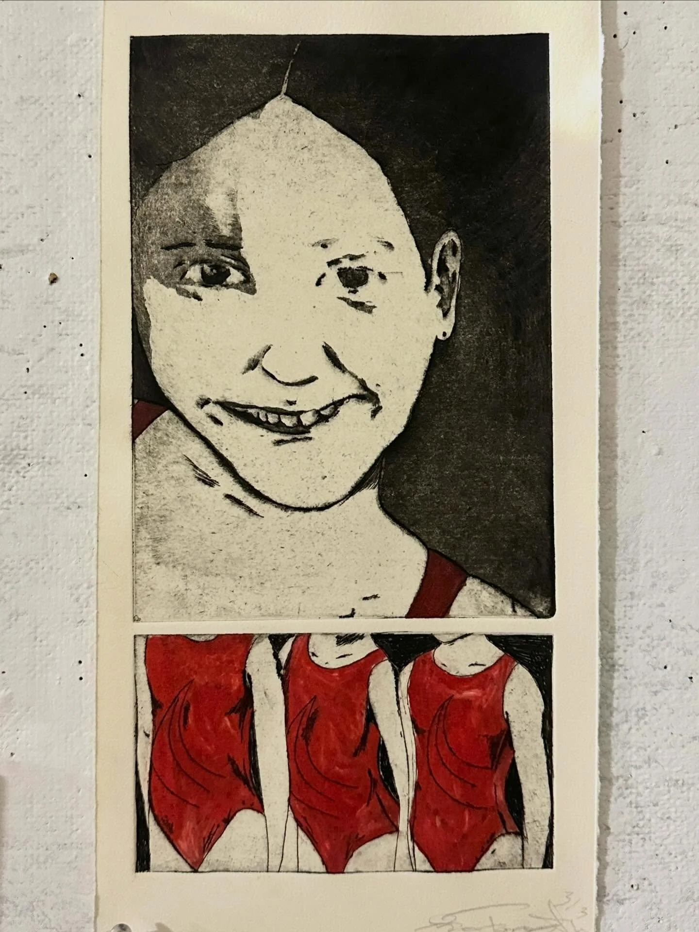 Performing girl aquatinted with &agrave; la poup&eacute;e leotards
#printmaking