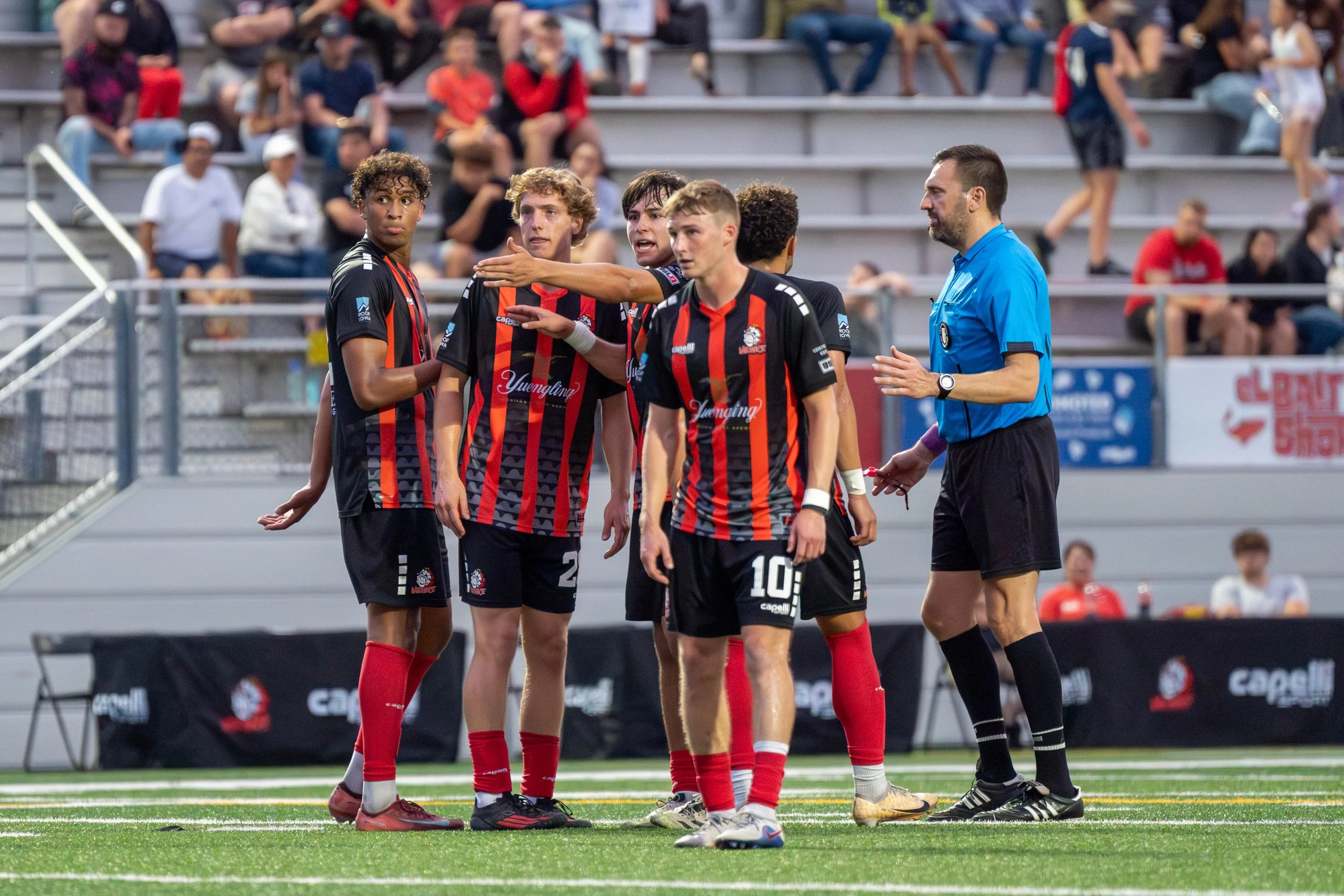 Des Moines Menace players trying to get organized in a wall to defend a dangerous free kick at home against Sunflower State FC on May 30th, 2026 - Photo by: Austin Farrow