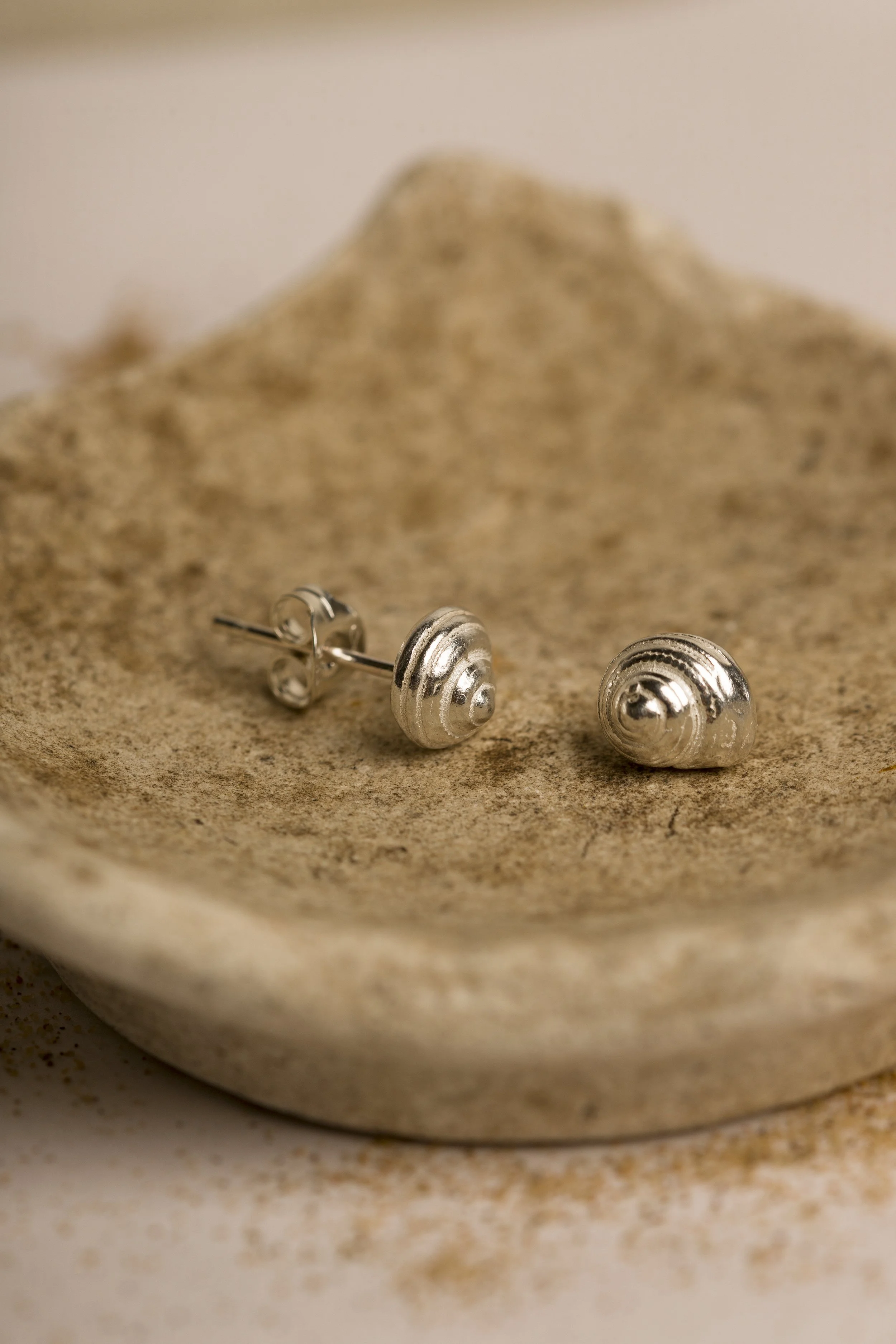 Shell Studs