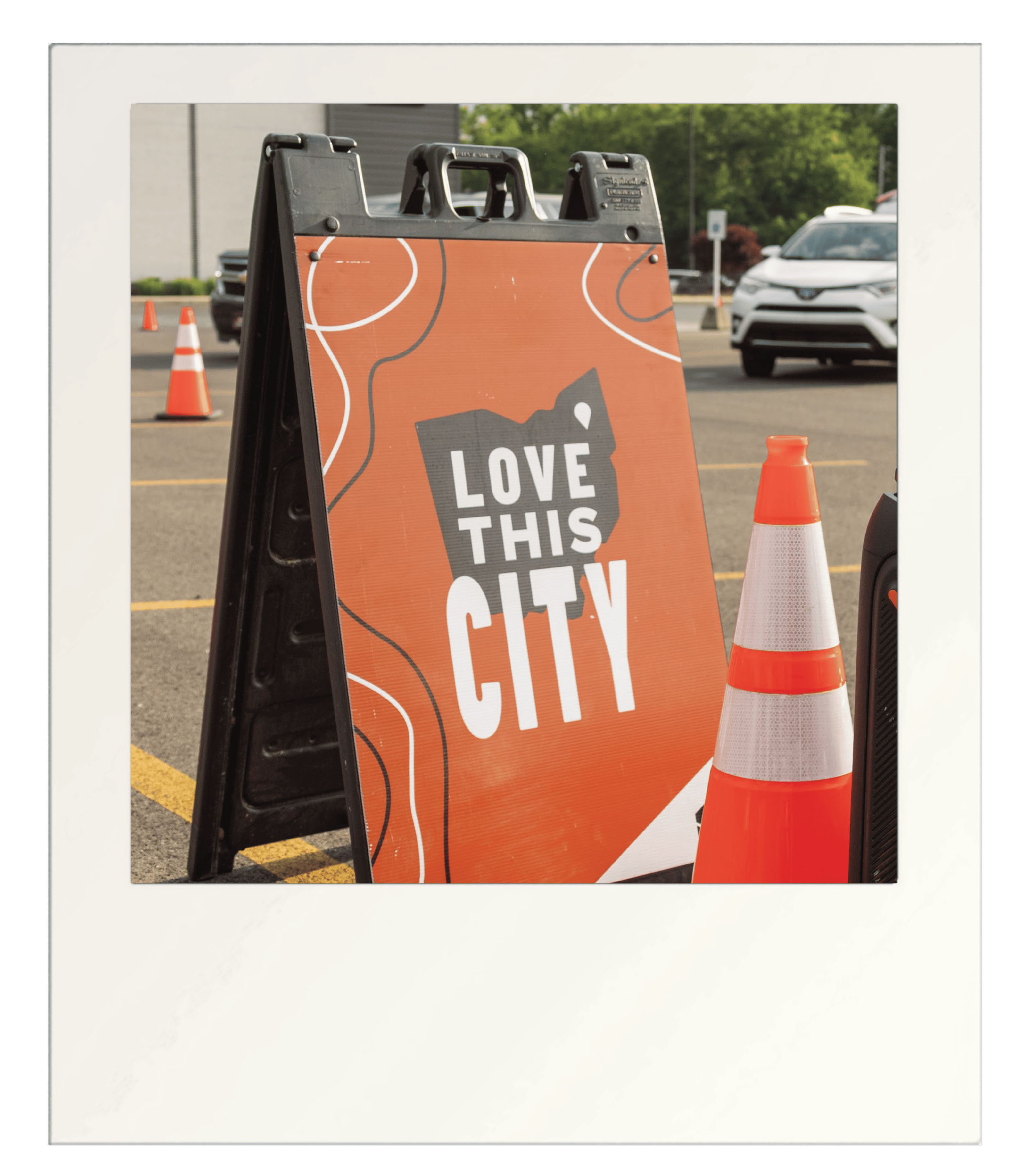 a frame signs for weekly outreach niles Ohio says love this city