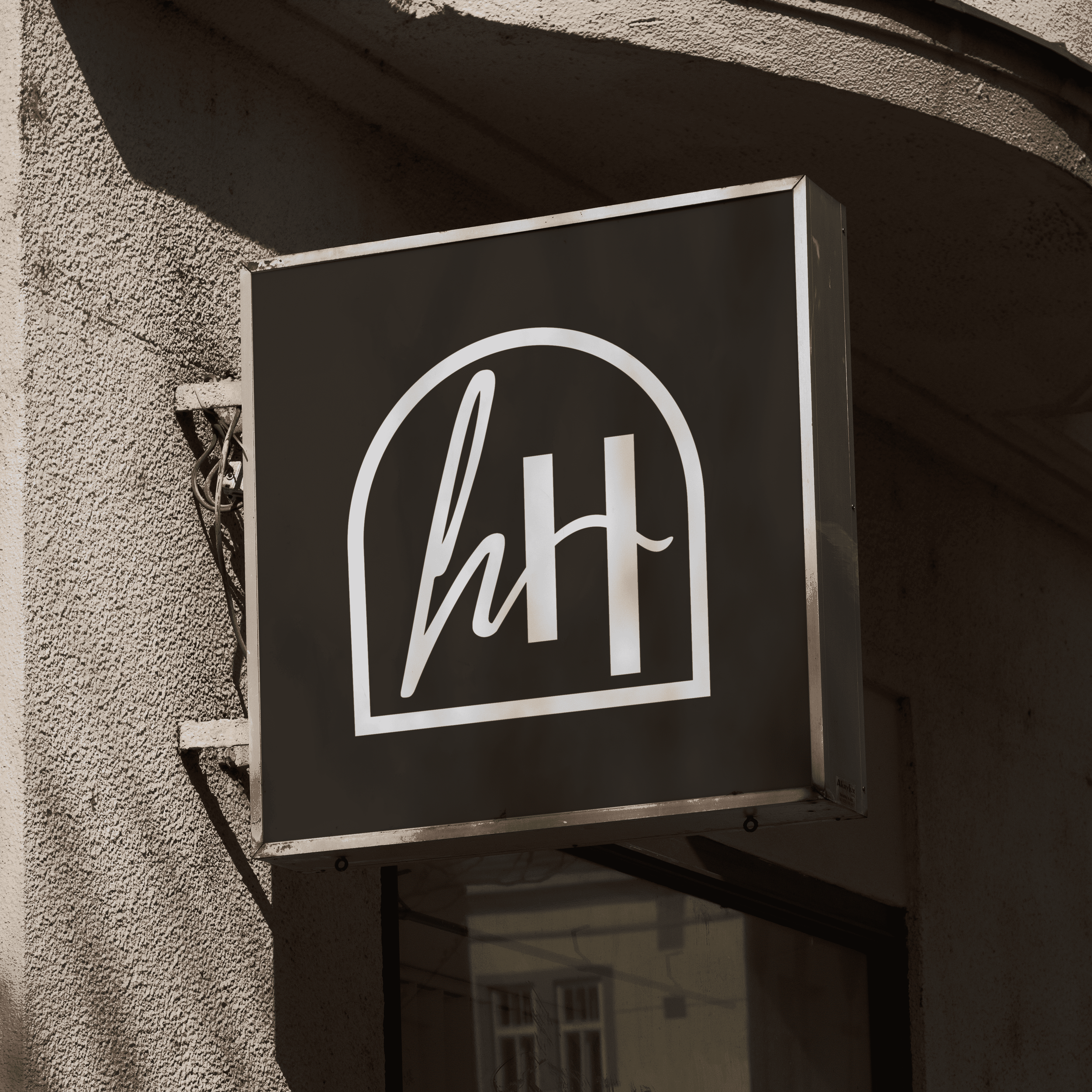 business sign for Huddleston home with the logo