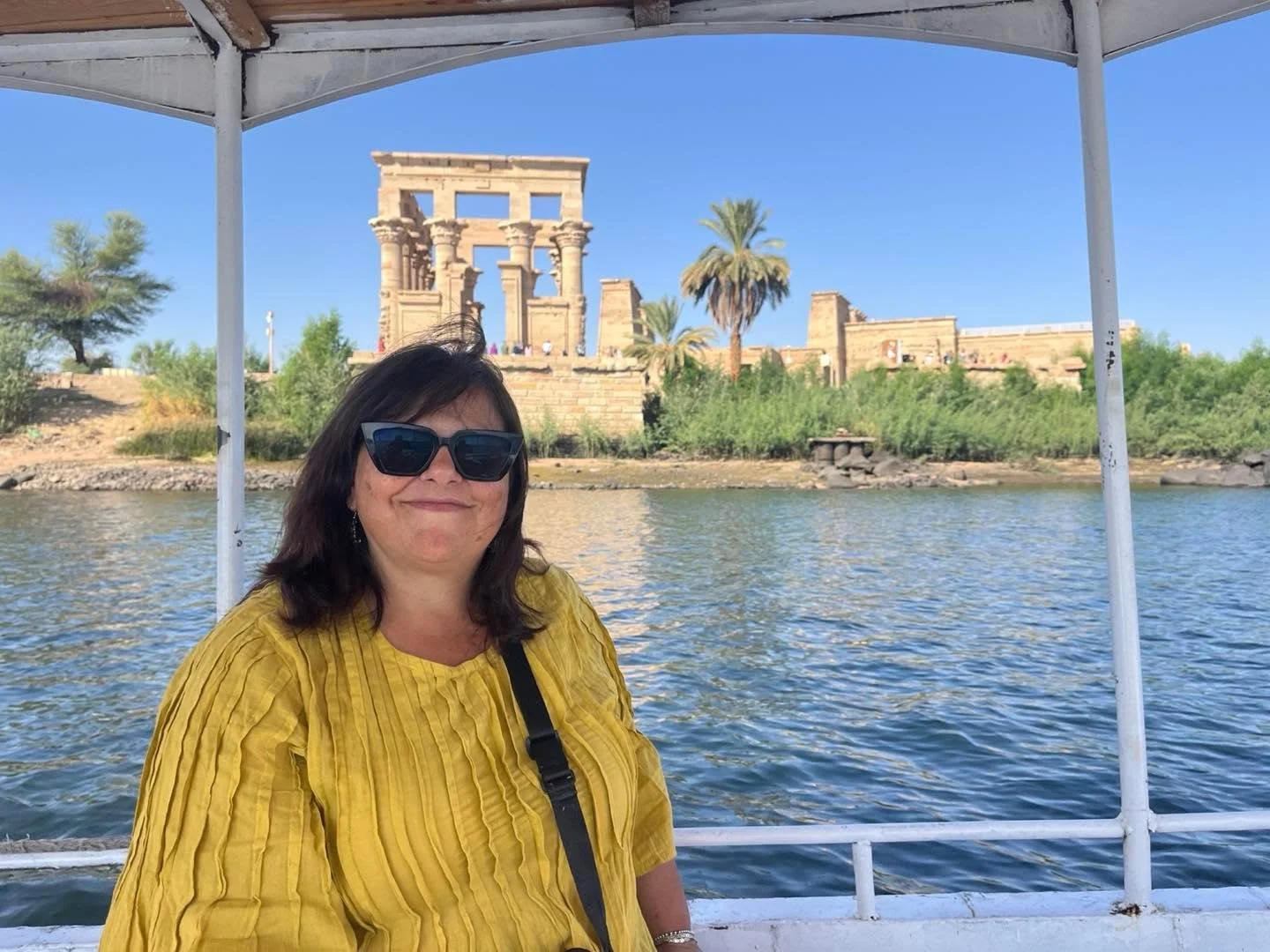 8.8

Today, many people will talk about Sirius, Orion, Isis, Osiris and the pyramids.

For me, Egypt means something beautifully simple.

Balance.

Balance between the seen and the unseen.
Between history and mystery.
Between strength and softness.
B