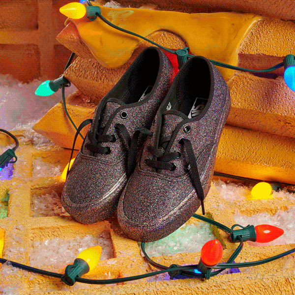 Gift_Guide_Social_Square_v3.gif