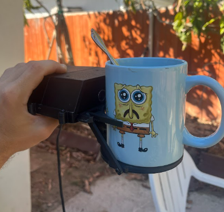 Auto Cup Holder 1.png