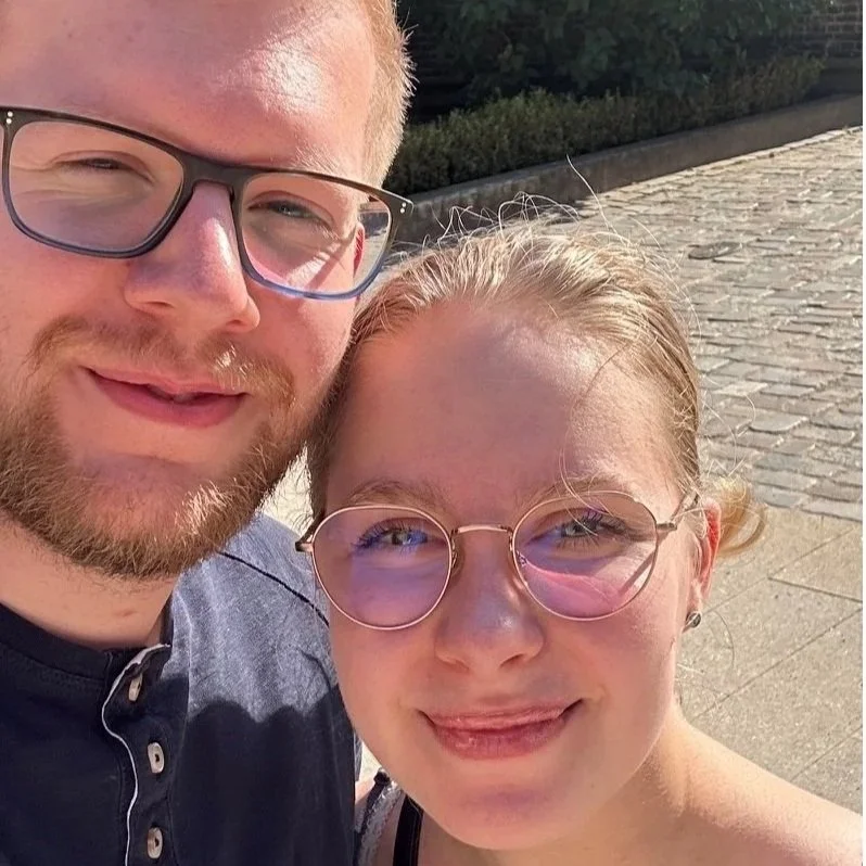 Porträtfoto Celine und Tim