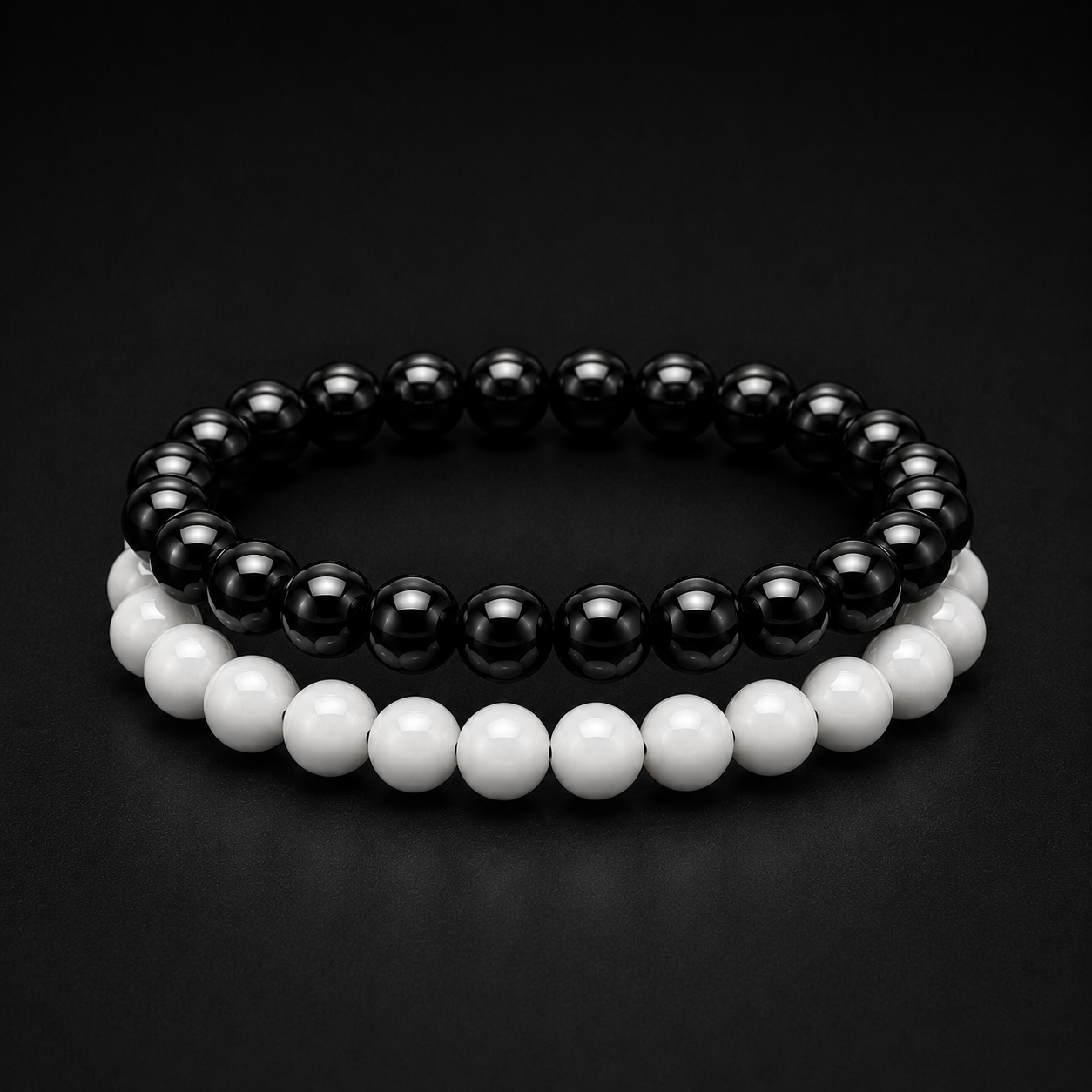 BLACK & WHITE CLASSIC