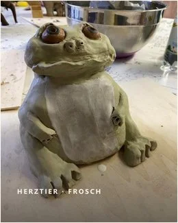 Post 5 – Frosch.jpg