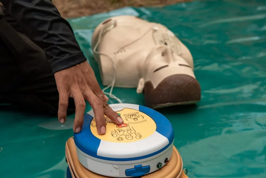 À quoi ça sert un défibrillateur cardiaque ?