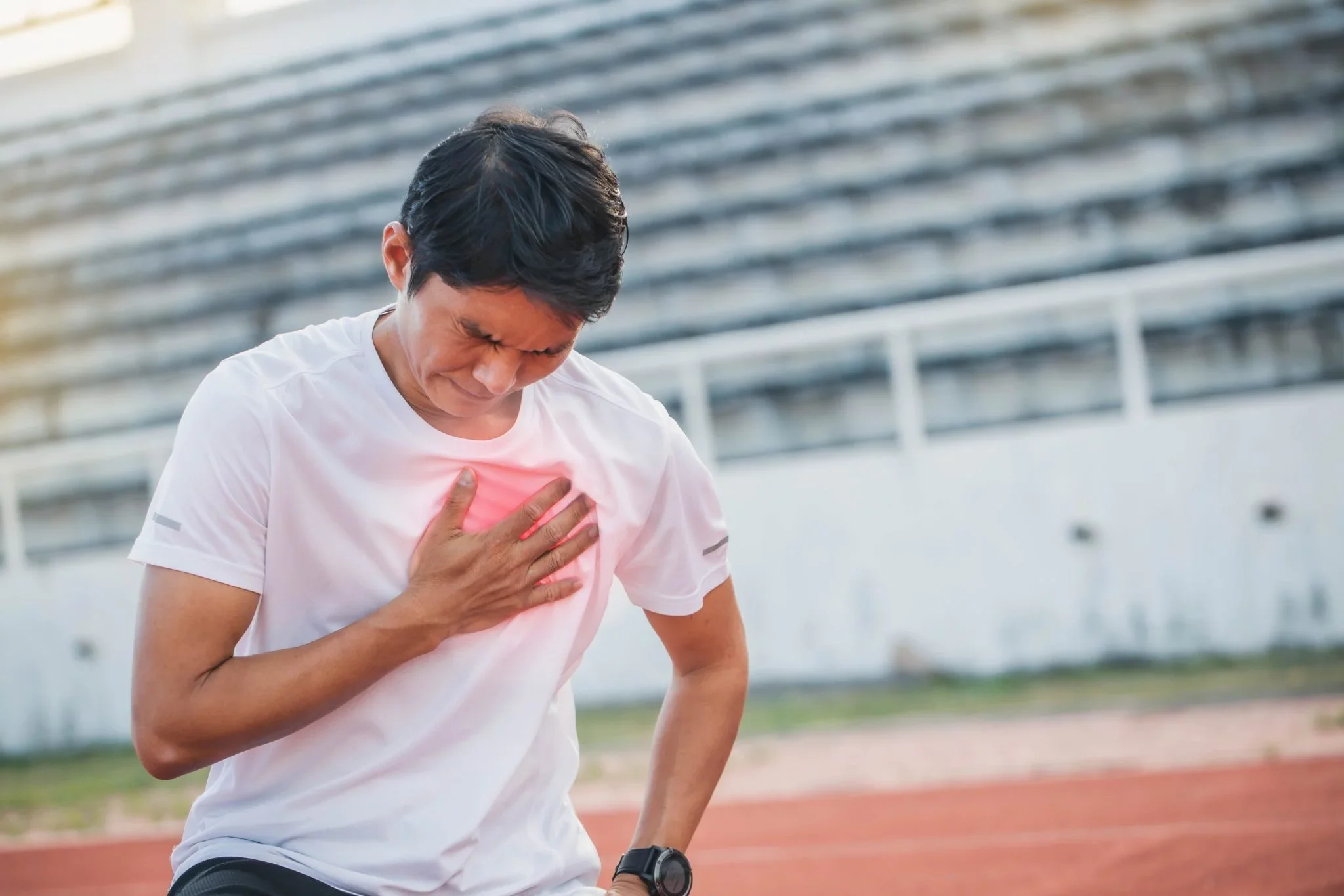 Crise cardiaque : les signes avant-coureurs qui donnent l’alerte