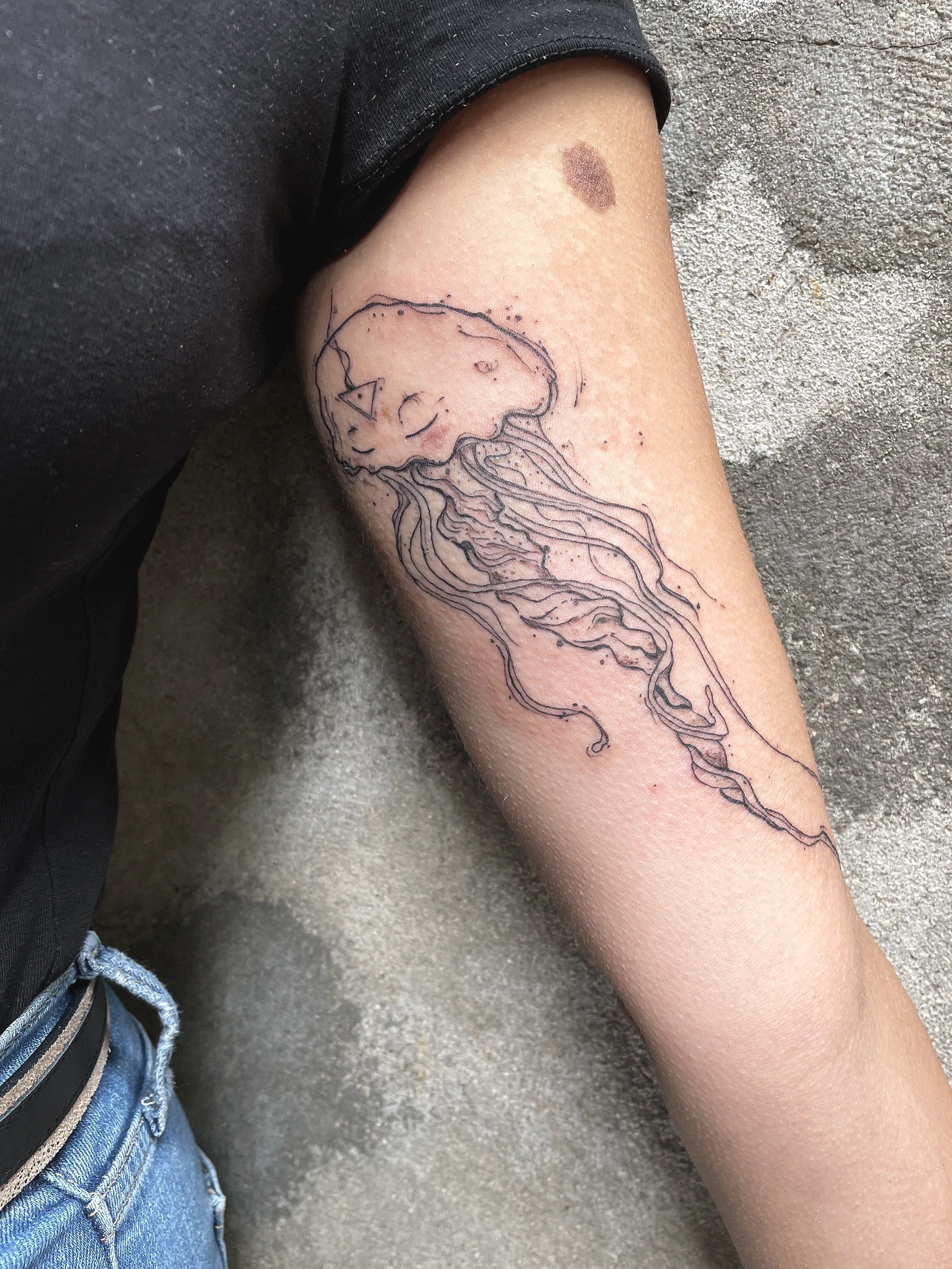 Tatouage d'une méduse 