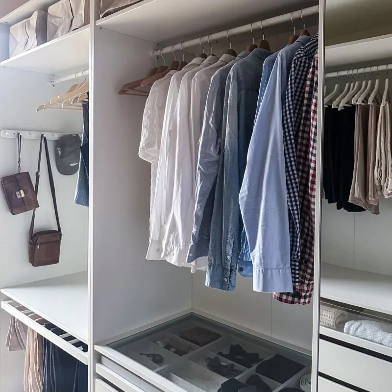 Her & Him: The Holly wardrobe