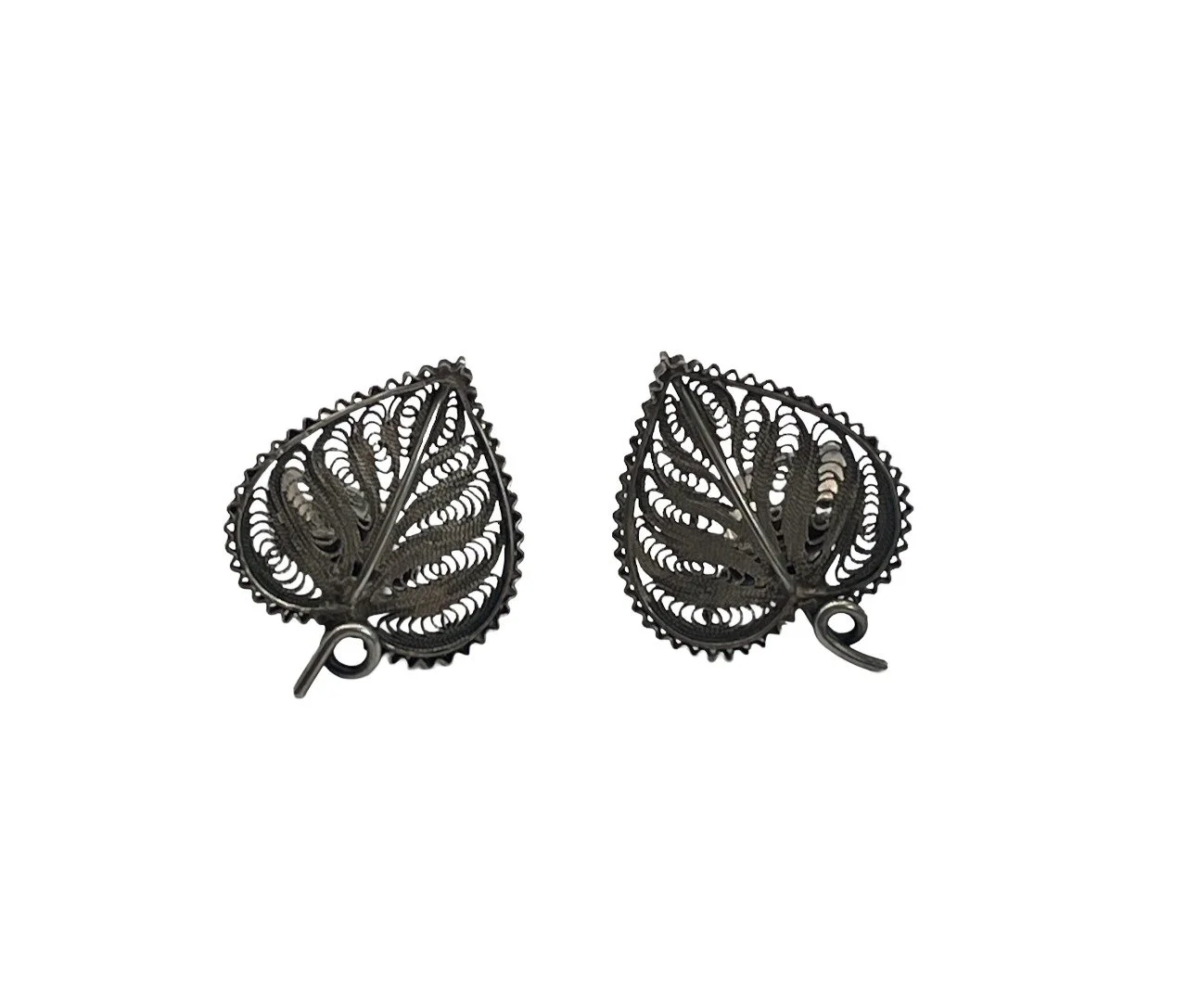 georgia-wolfson-vintage-jewellery-silver-italian-filigree-earrings-1.jpg