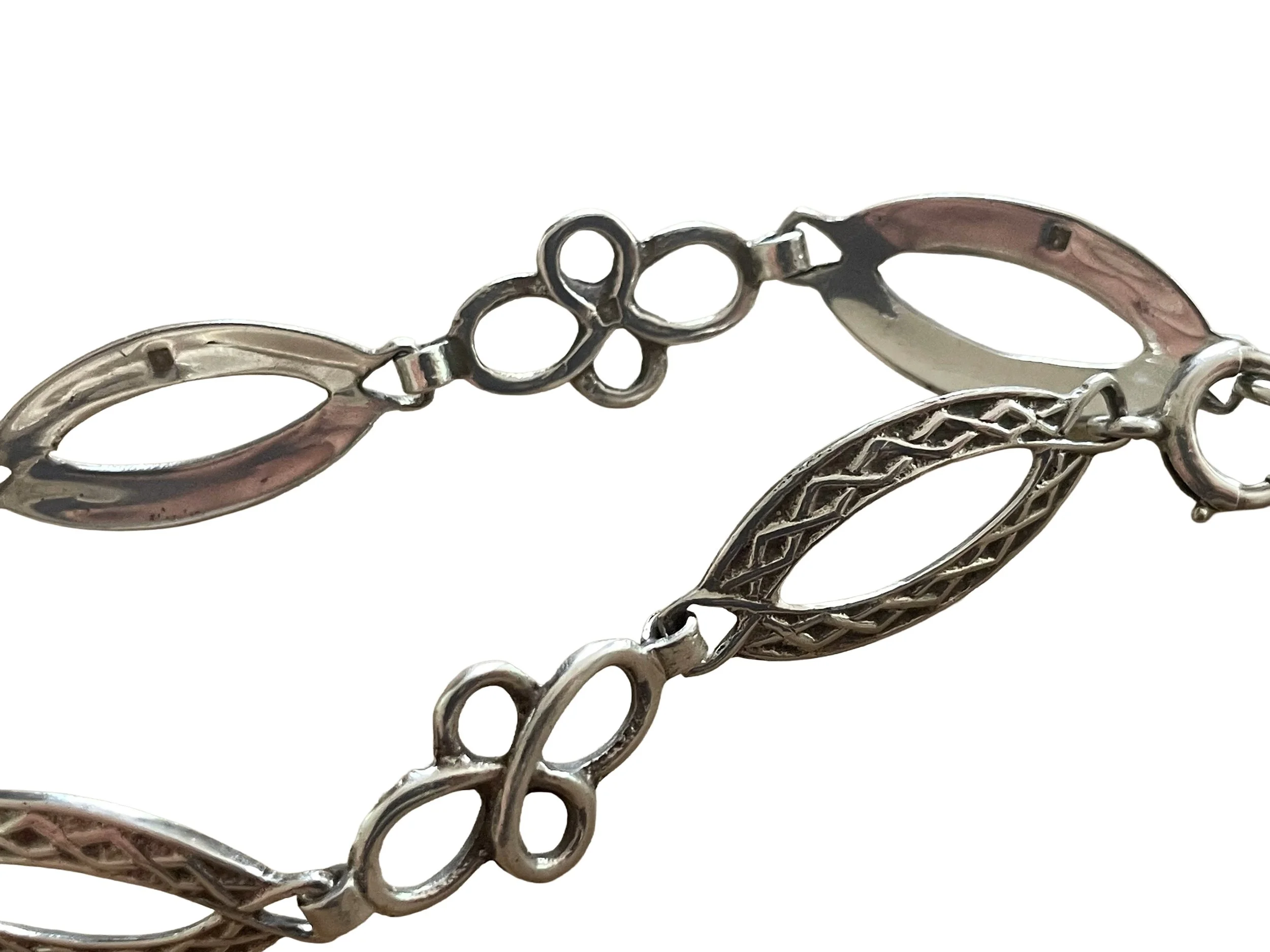 vintage-jewellery-mid-century-celtic-sterling-silver-bracelet-6.jpg