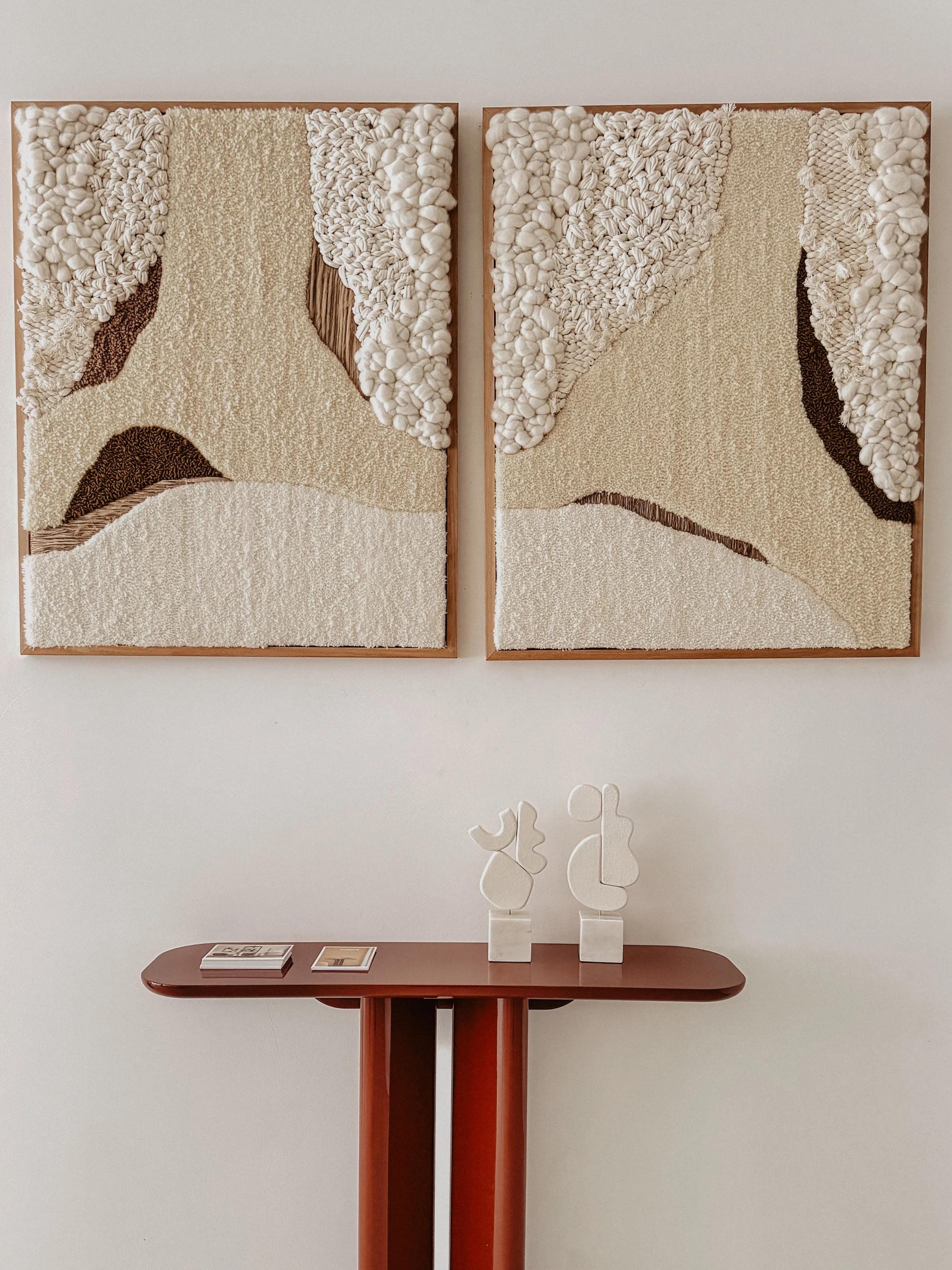 Œuvre murale textile contemporaine de Julie Robert