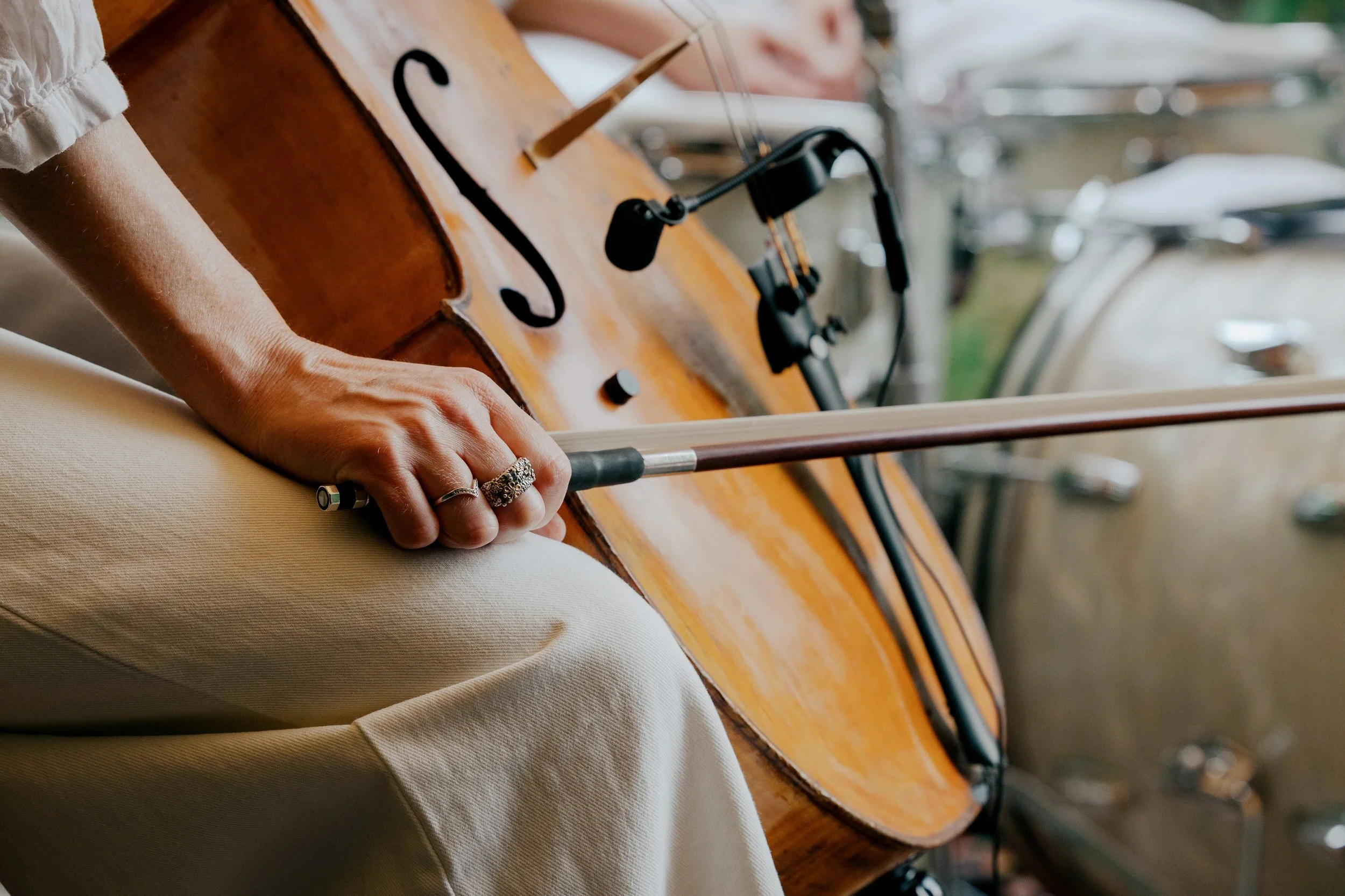hånd-cello.jpeg