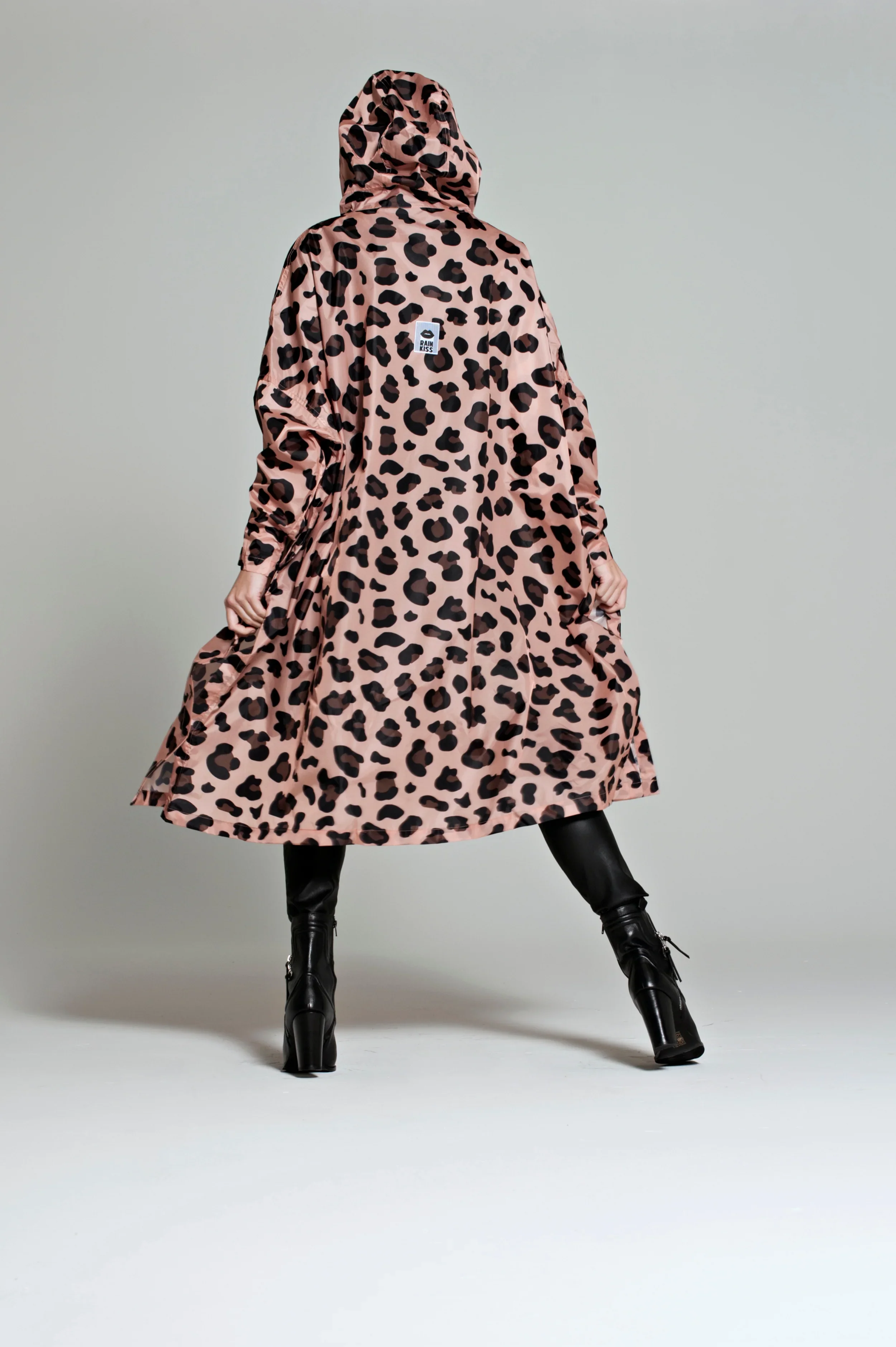 RAINKISS_ecommerce_DEC_202326.jpg.webp