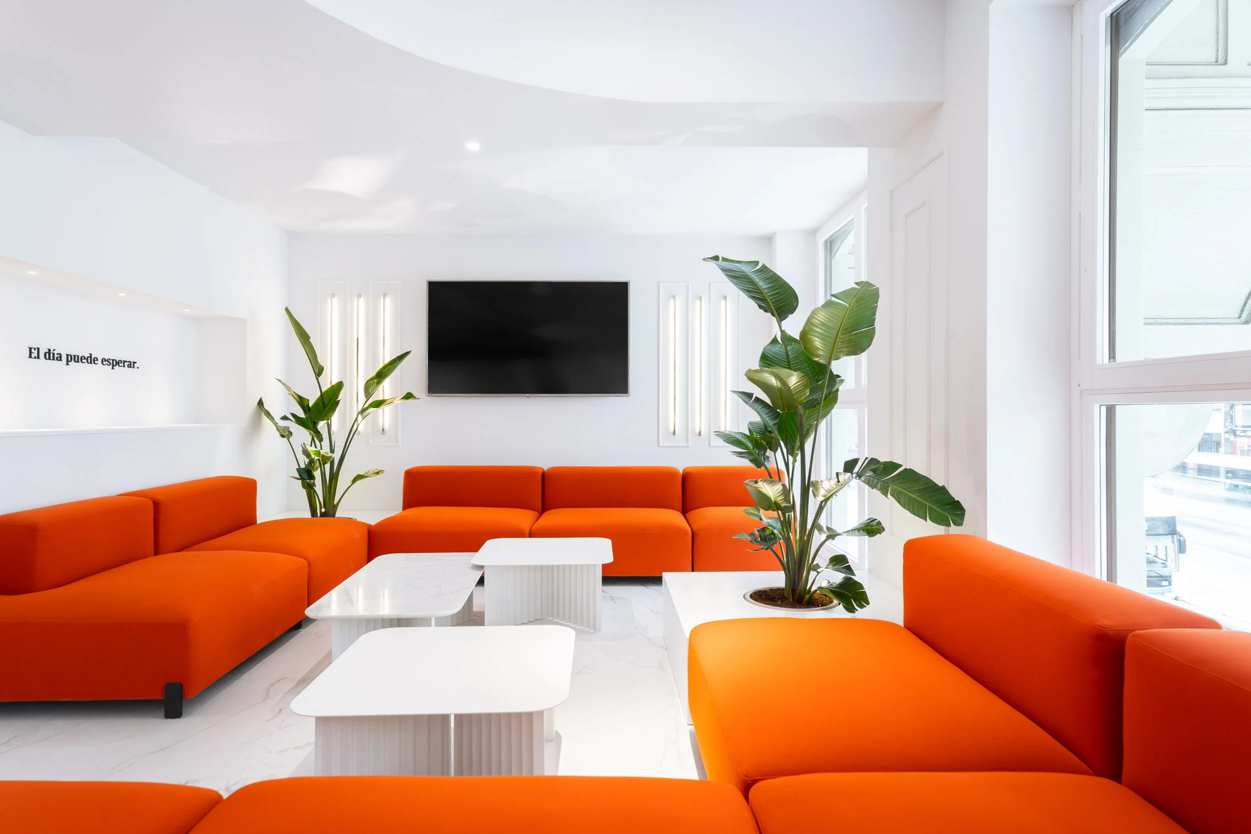 hotel_bienvenir_madrid_relax_area_wanna.jpg