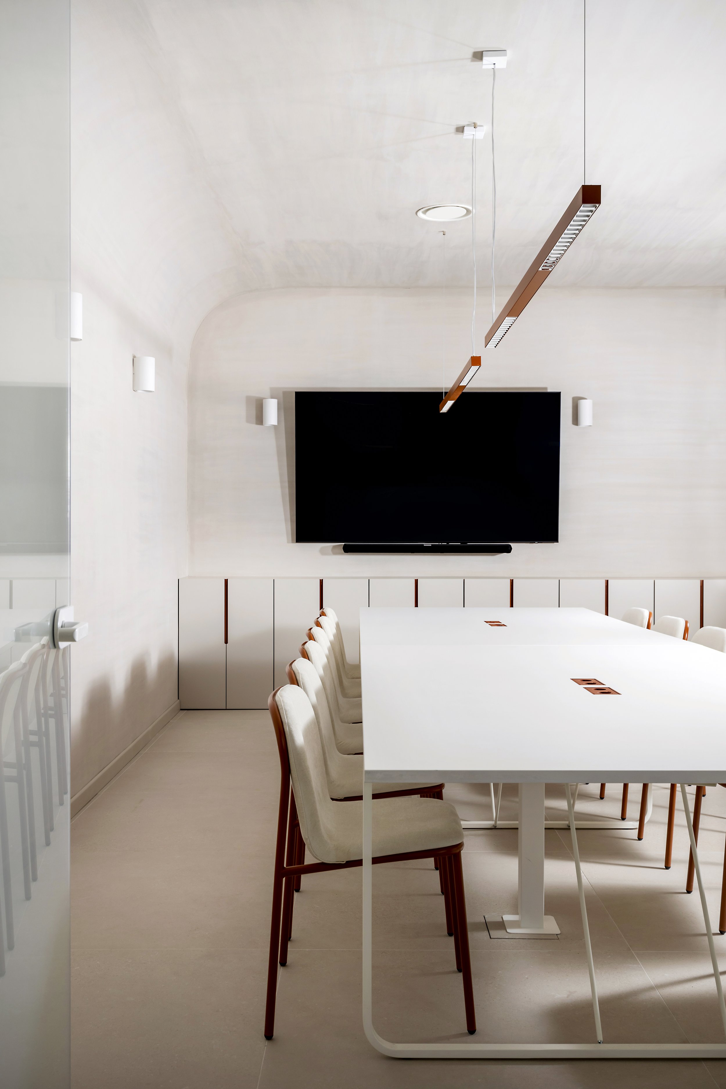 JUNG_WANNA_ DISEÑO OFICINAS PALOMA PACHECO (8).jpg