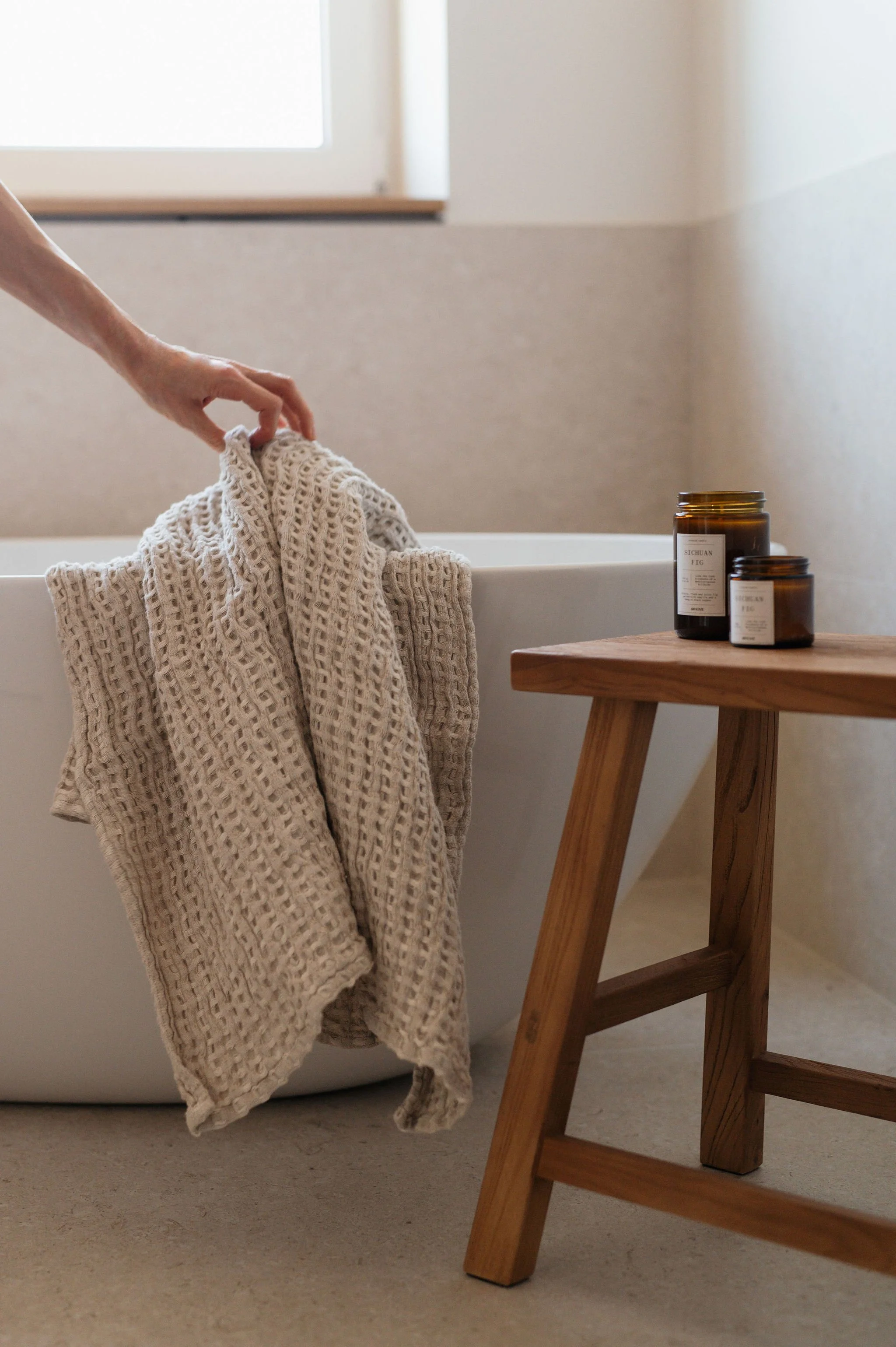 privathaus-sinzheim-badezimmer-badewanne-01.jpg