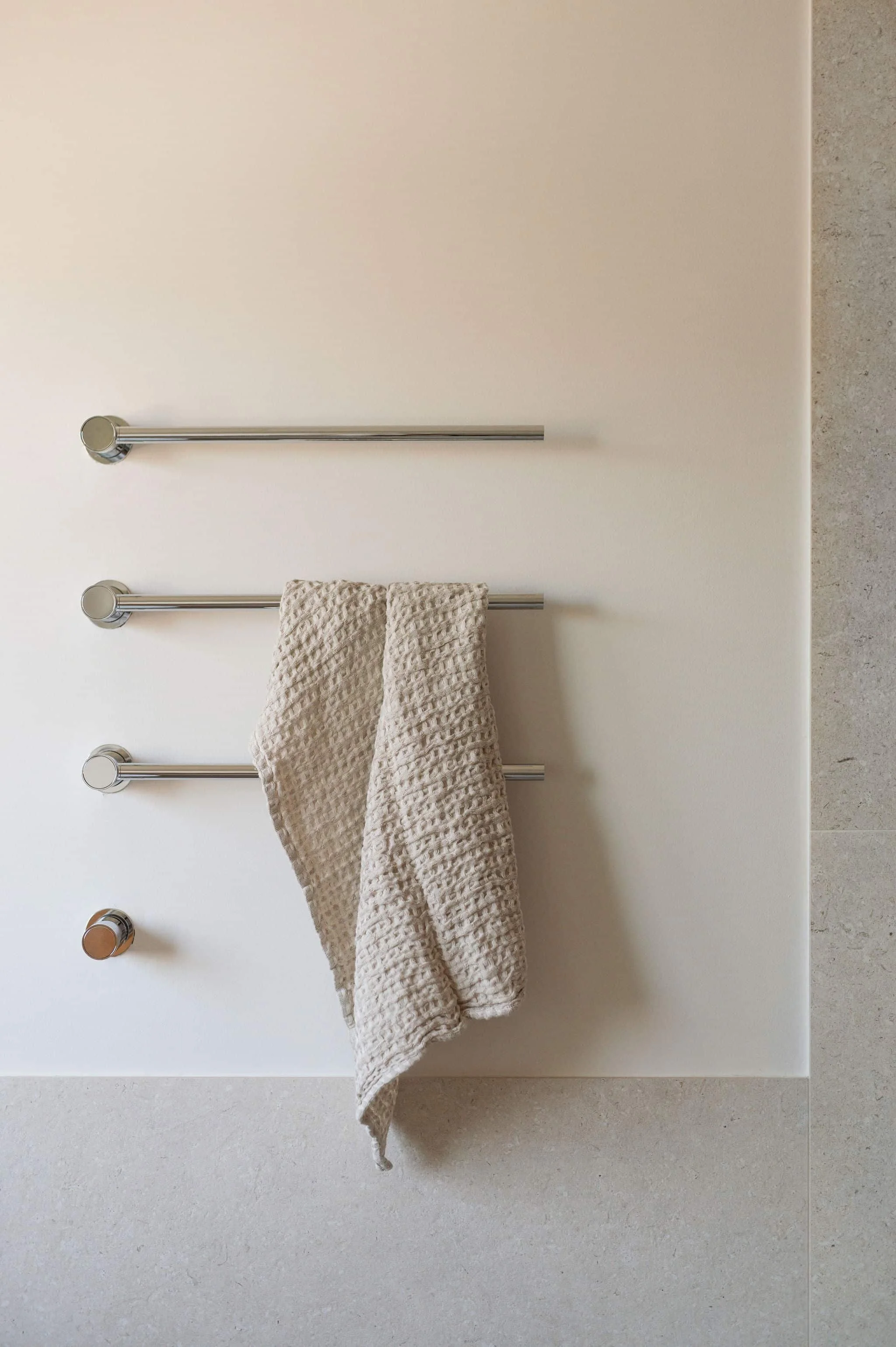privathaus-sinzheim-badezimmer-handtuchheizkoerper@photography-simone-sohl.jpg