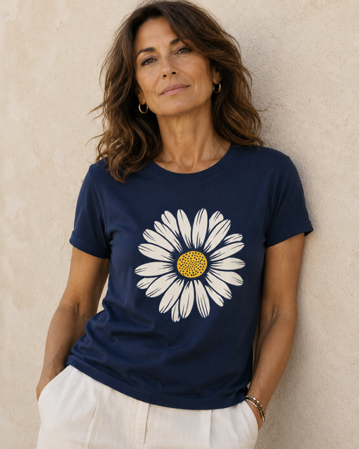 Daisy tee