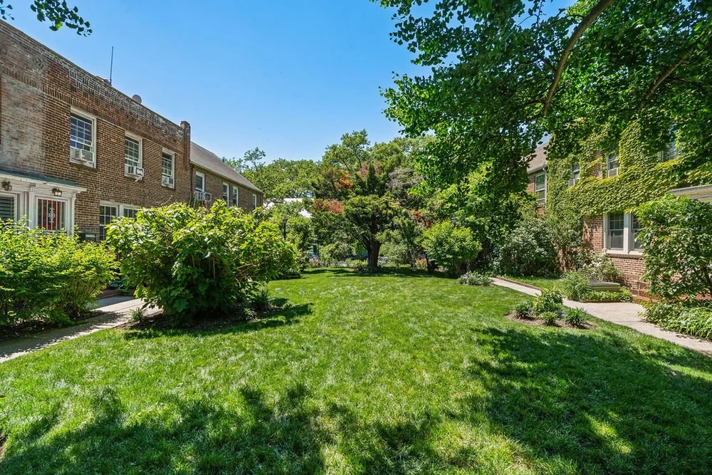 Shared garden court surrounded by Sunnyside Gardens row houses
