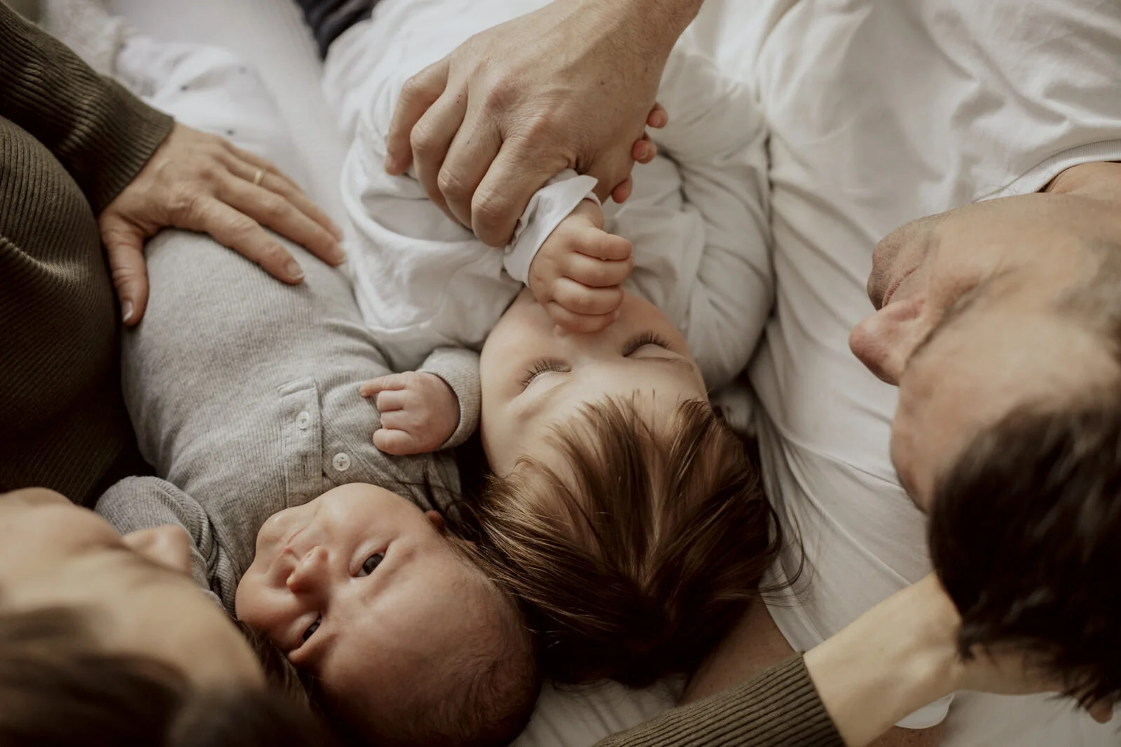 Manly | At-home newborn with siblings photoshoot