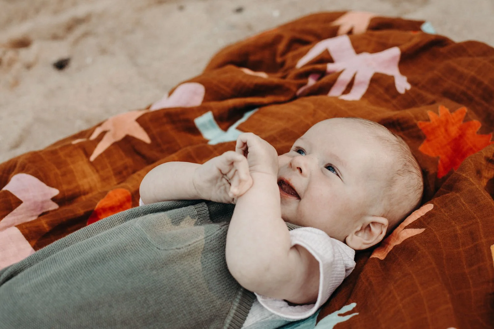 candid-beach-family-photos-028.JPG