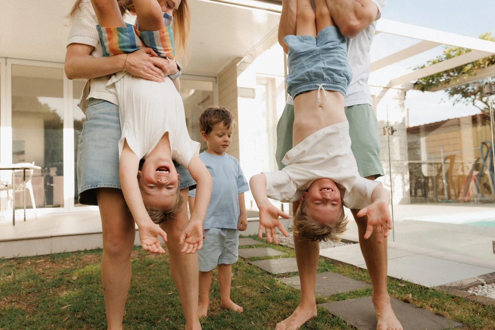 Candid &amp; Fun Family Photography at Home | Sydney