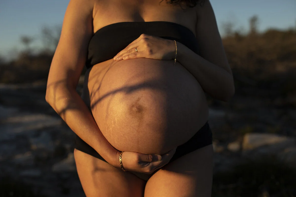 Sydney_Maternity_Underwater_Photographer_Little_Manly_013.jpg