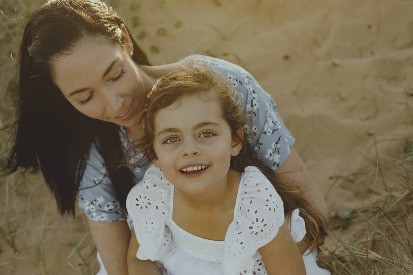 Sunset_beach_family_photos_Little_Manly_Photography_047.jpg