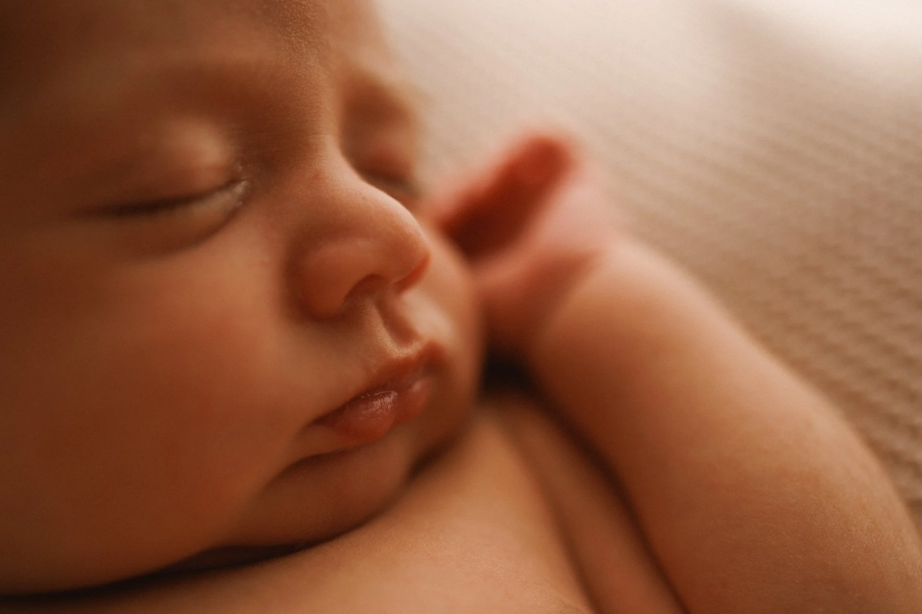 Newborn-Baby-photographer-sydney-042.jpg