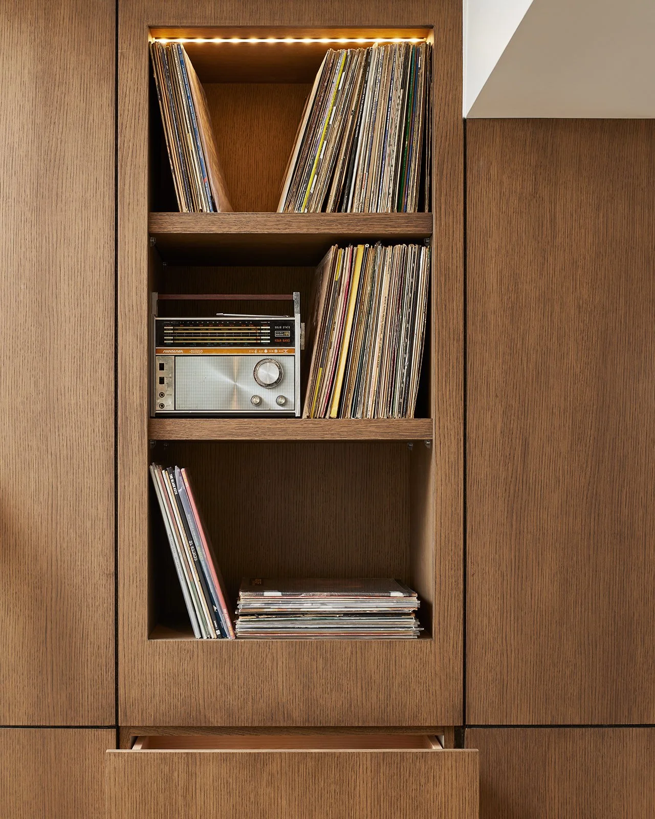 KeeleyMcCleary-RoyalYork-cabinetry-lighting.jpg