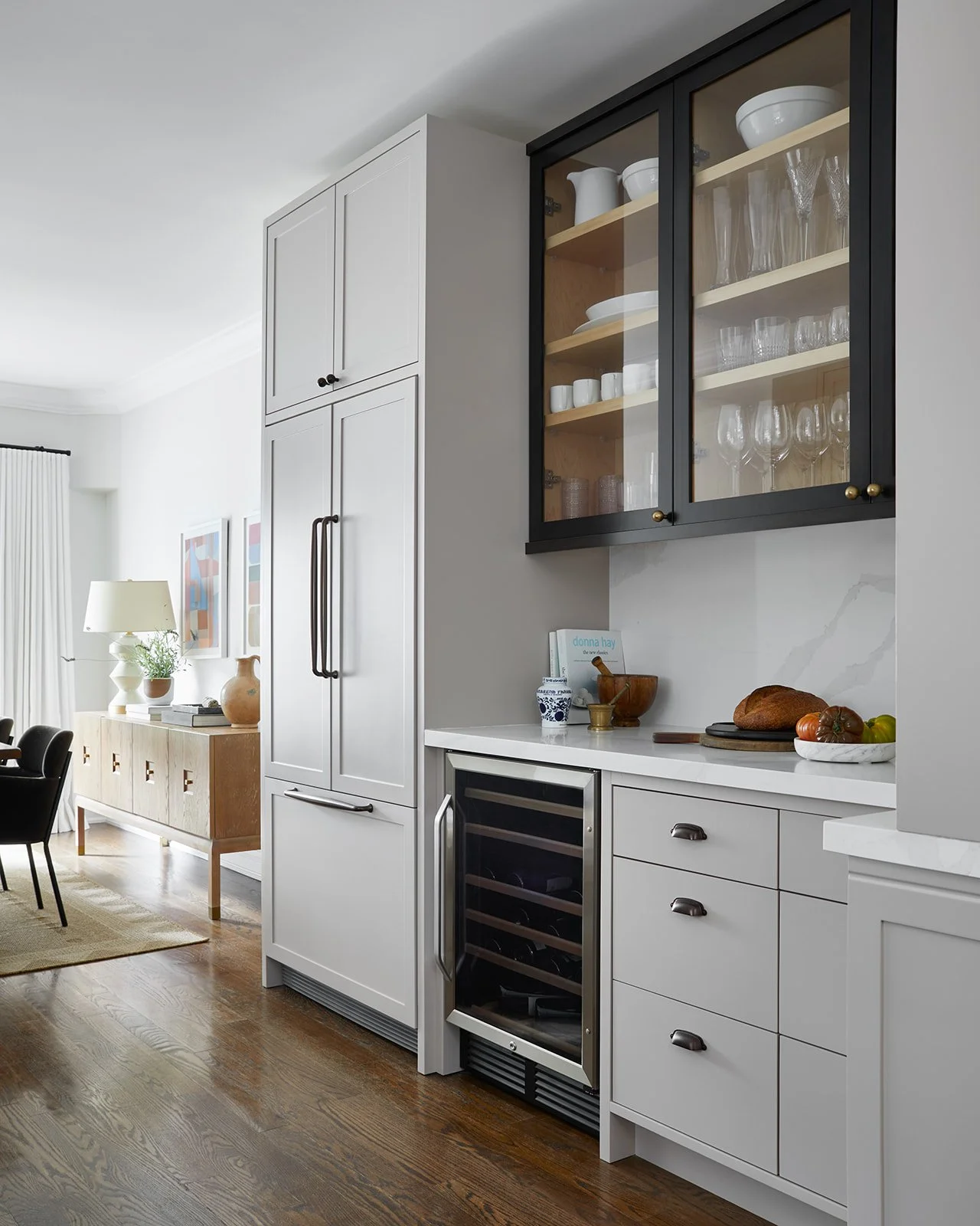 KeeleyMcCleary-Dufferingrove-kitchen-integrated-fridge.jpg