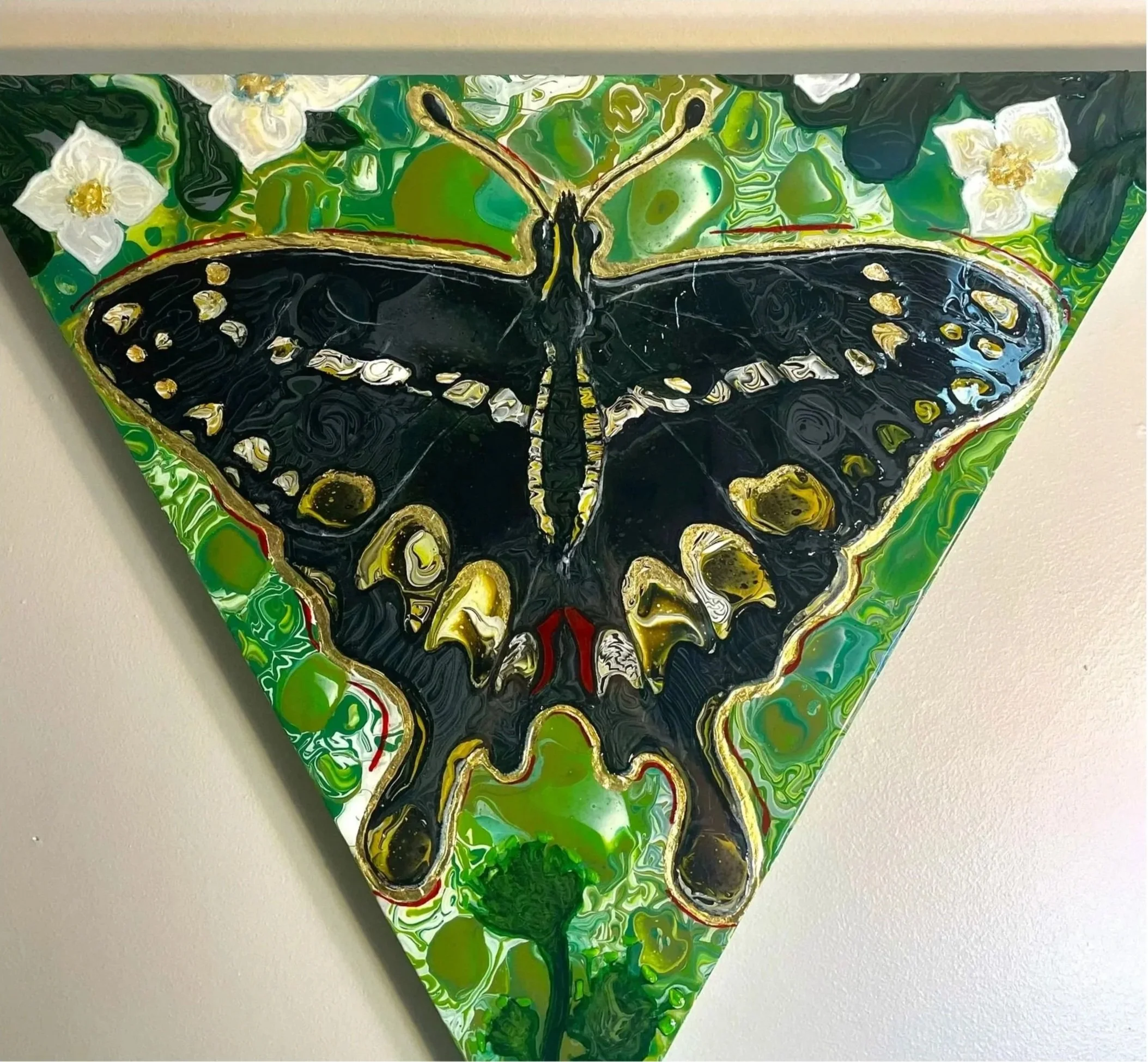 Schaus Swallowtail
30"x30"x30"
$475 plus shipping