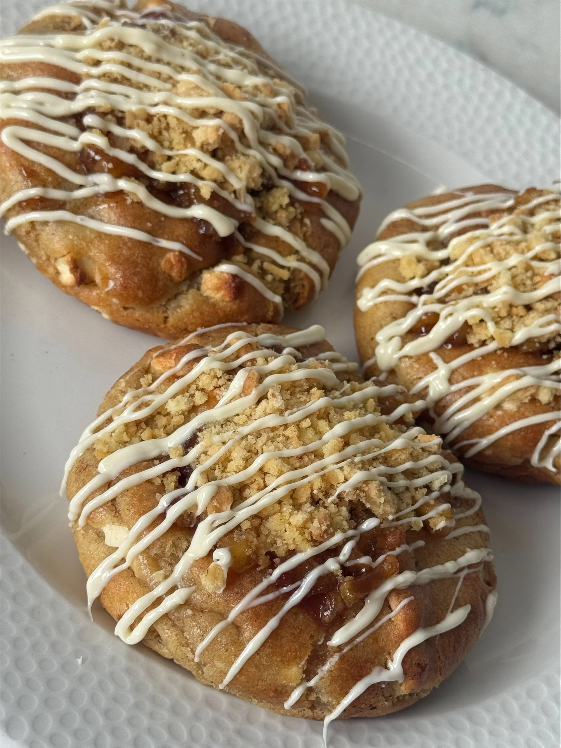 apple crumble cookie