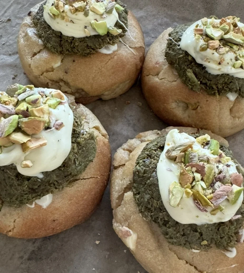 pistachio cookie
